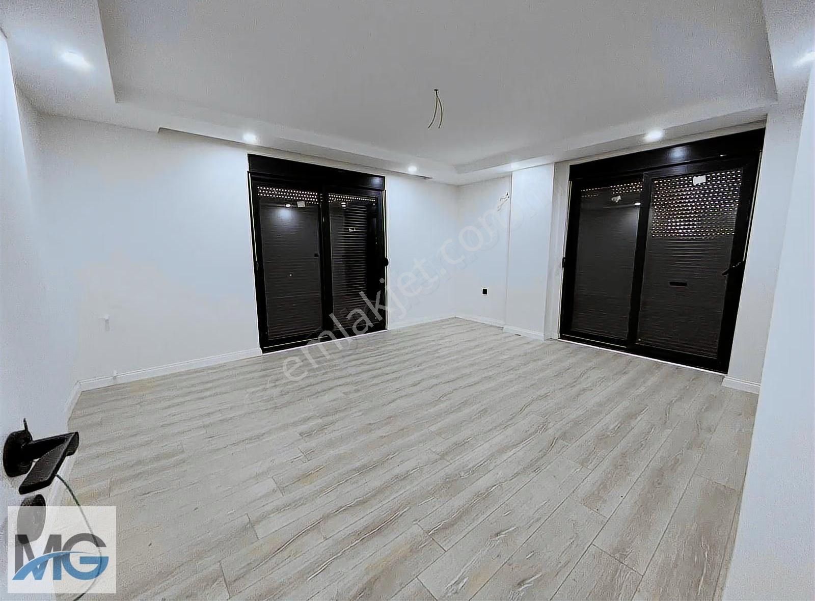 Örnekde Ara Kat Asansörlü Sıfır 2+1 - Görsel 12