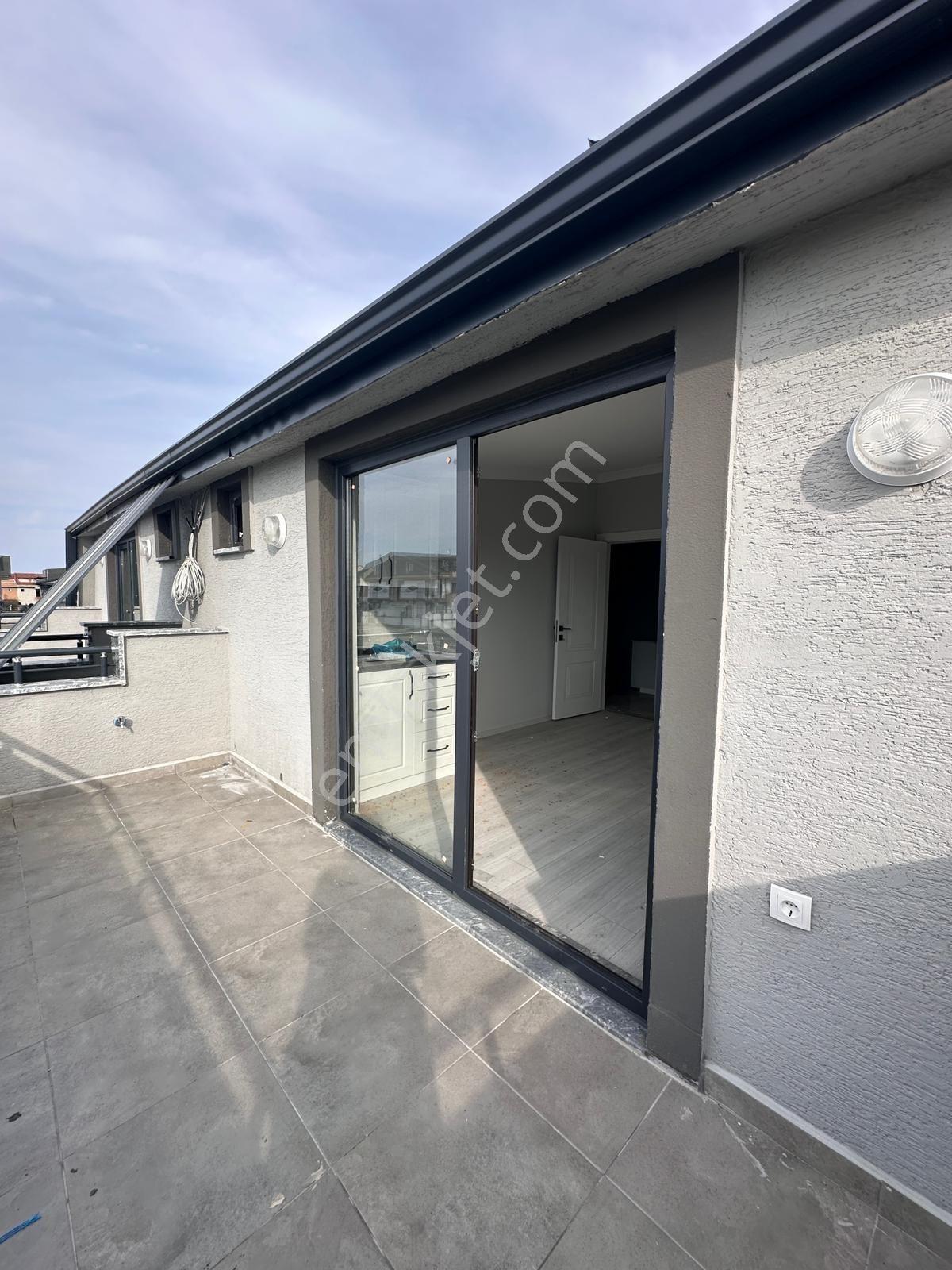 Üstüner Gayrimenkul Yayla Mallesinde 4+1 Tribleks Villa - Görsel 24