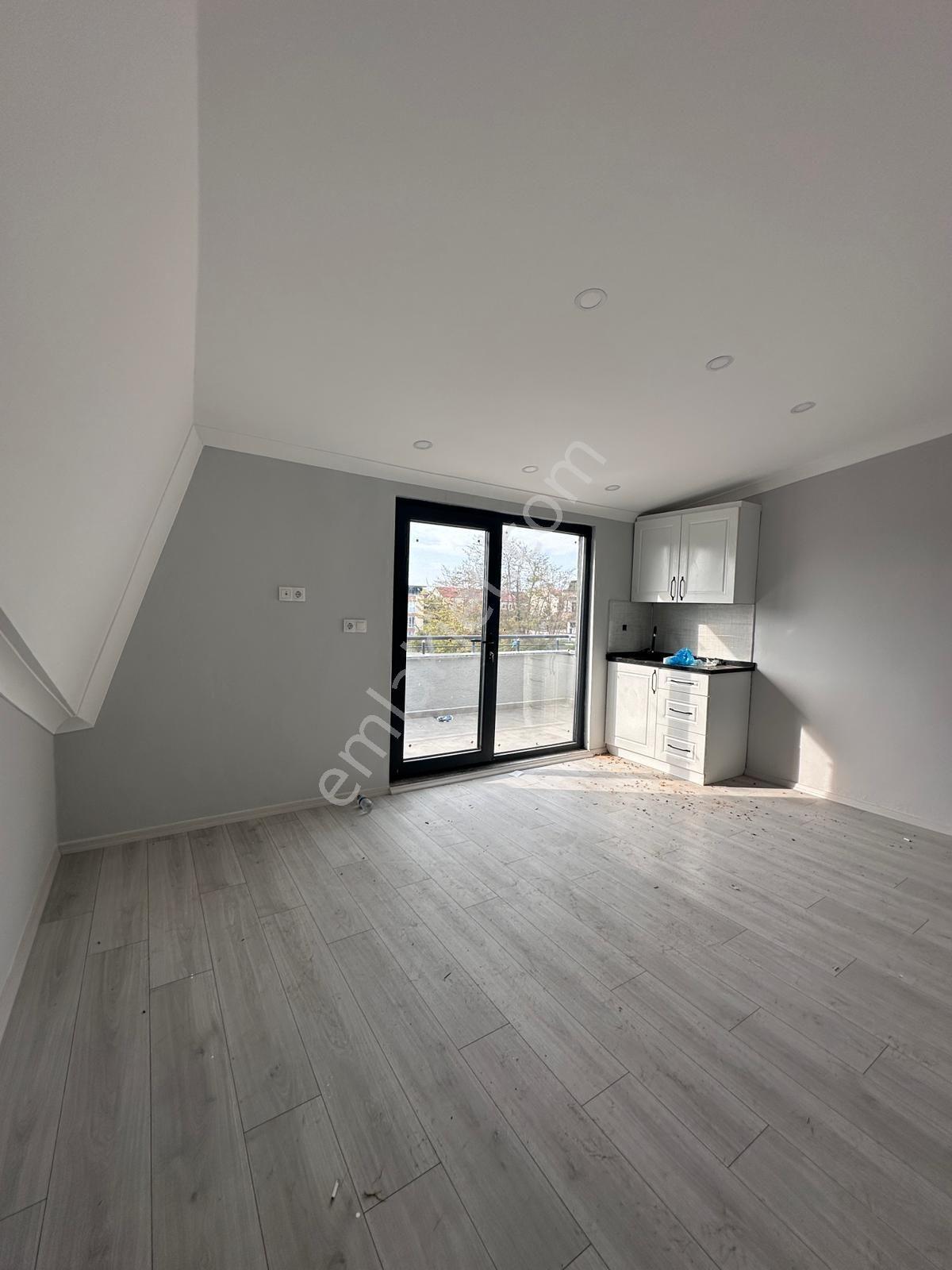 Üstüner Gayrimenkul Yayla Mallesinde 4+1 Tribleks Villa - Görsel 27