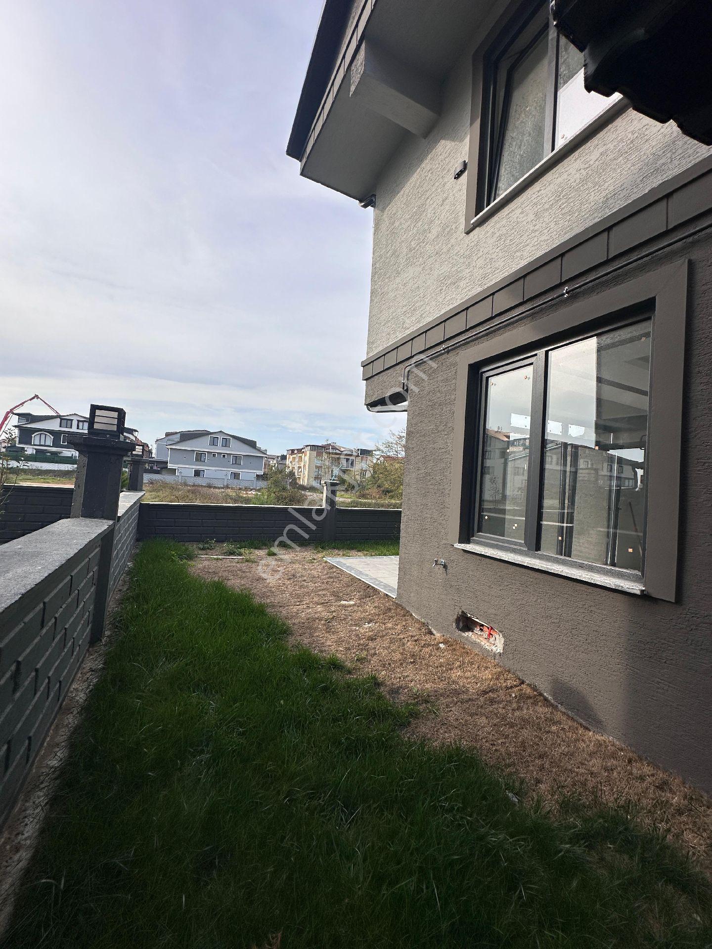Üstüner Gayrimenkul Yayla Mallesinde 4+1 Tribleks Villa - Görsel 7
