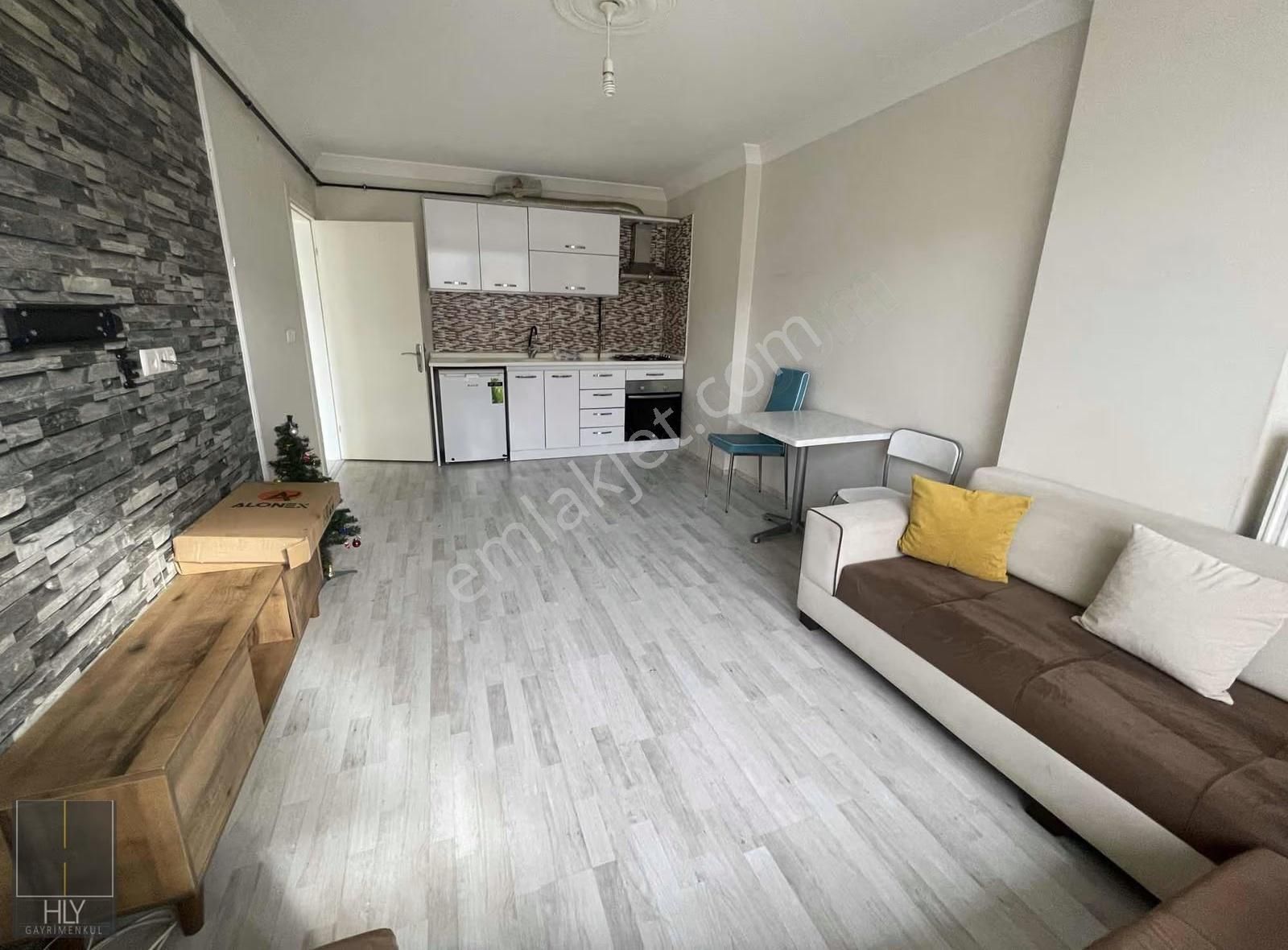 Hly'den Bahçelievler Mah.de 1+1 45 M² Eşyalı Kiralık Daire - Görsel 13