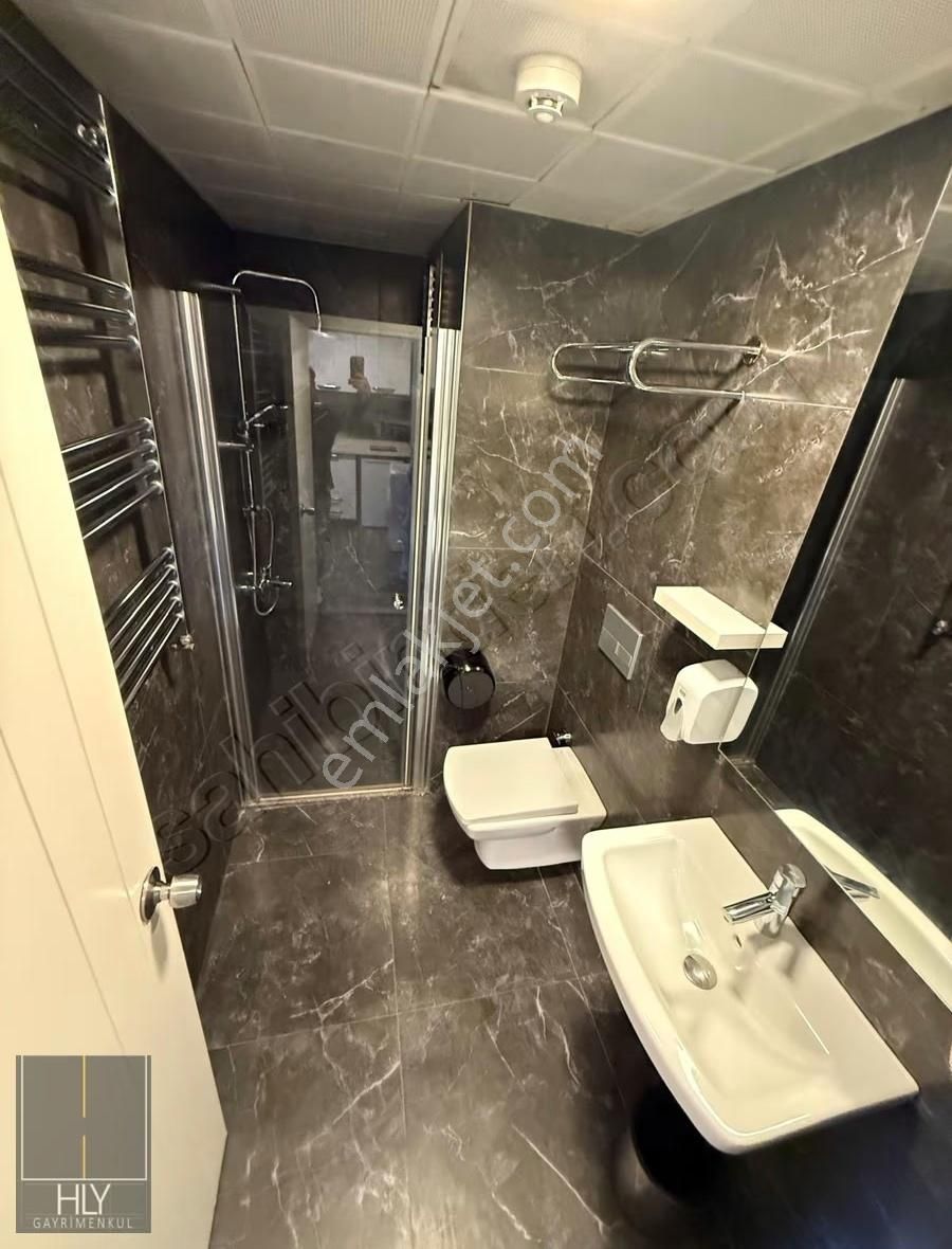 Hly Gayrimenkulden Yıldız Mah.satılık Ayrı Mutfaklı 1+1 Daire - Görsel 5