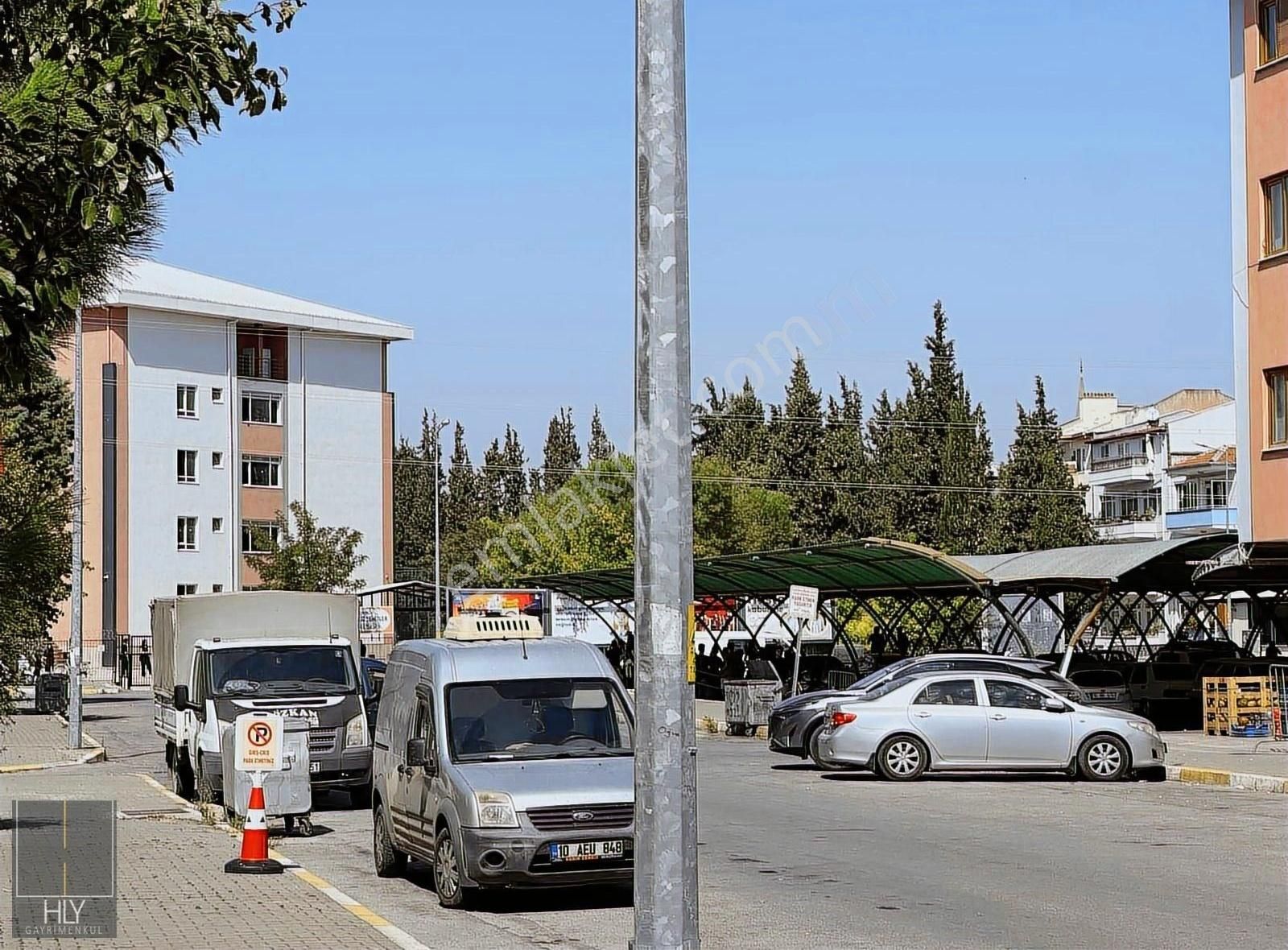 Hly'den Bahçelievler Mahallesinde Eşyalı 2+1 Kiralık Daire - Görsel 4
