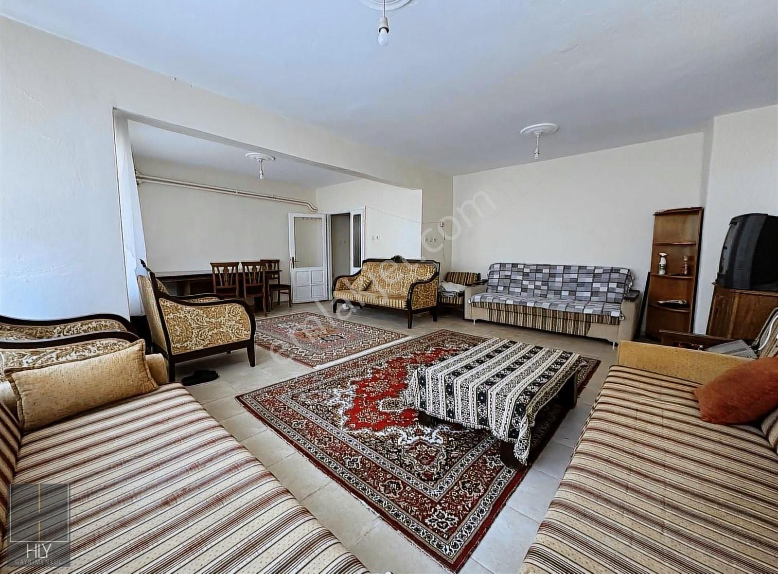 Hly'den Bahçelievler Mahallesinde Eşyalı 2+1 Kiralık Daire - Görsel 5