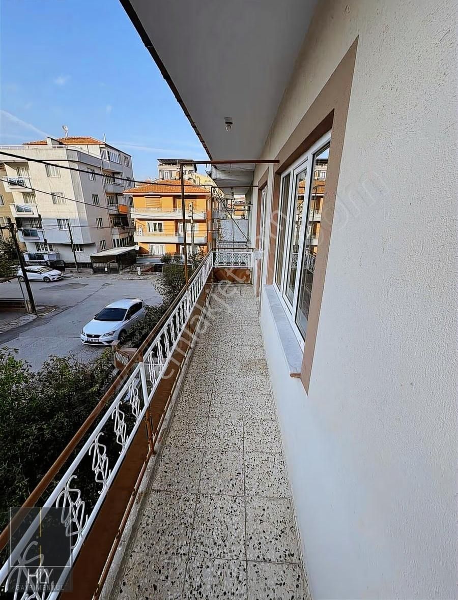 Hly Gayrimenkulden Hasan Basri Çantay Mh.de 2+1 Kiralık Daire - Görsel 6