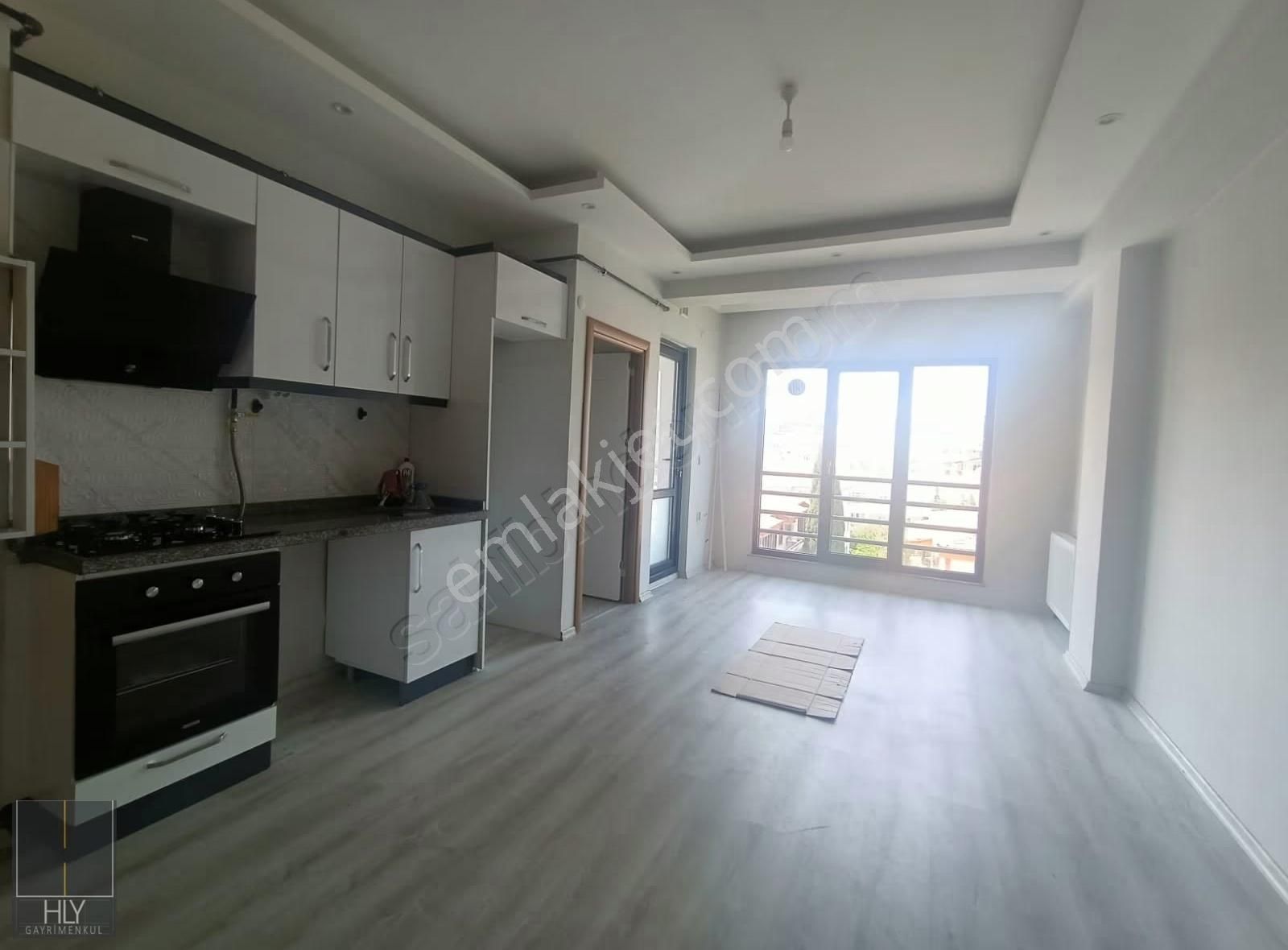 Hly Gayrimenkul'den Mehmetçik Caddesi Üzerinde 2+1 Satılık Daire - Görsel 11