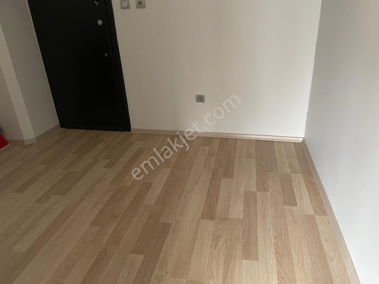 Bursa Kılıç Tan İnönü Cd Yuvam İşhanda Kiralık 25m2 Ofis İşyeri - Görsel 14