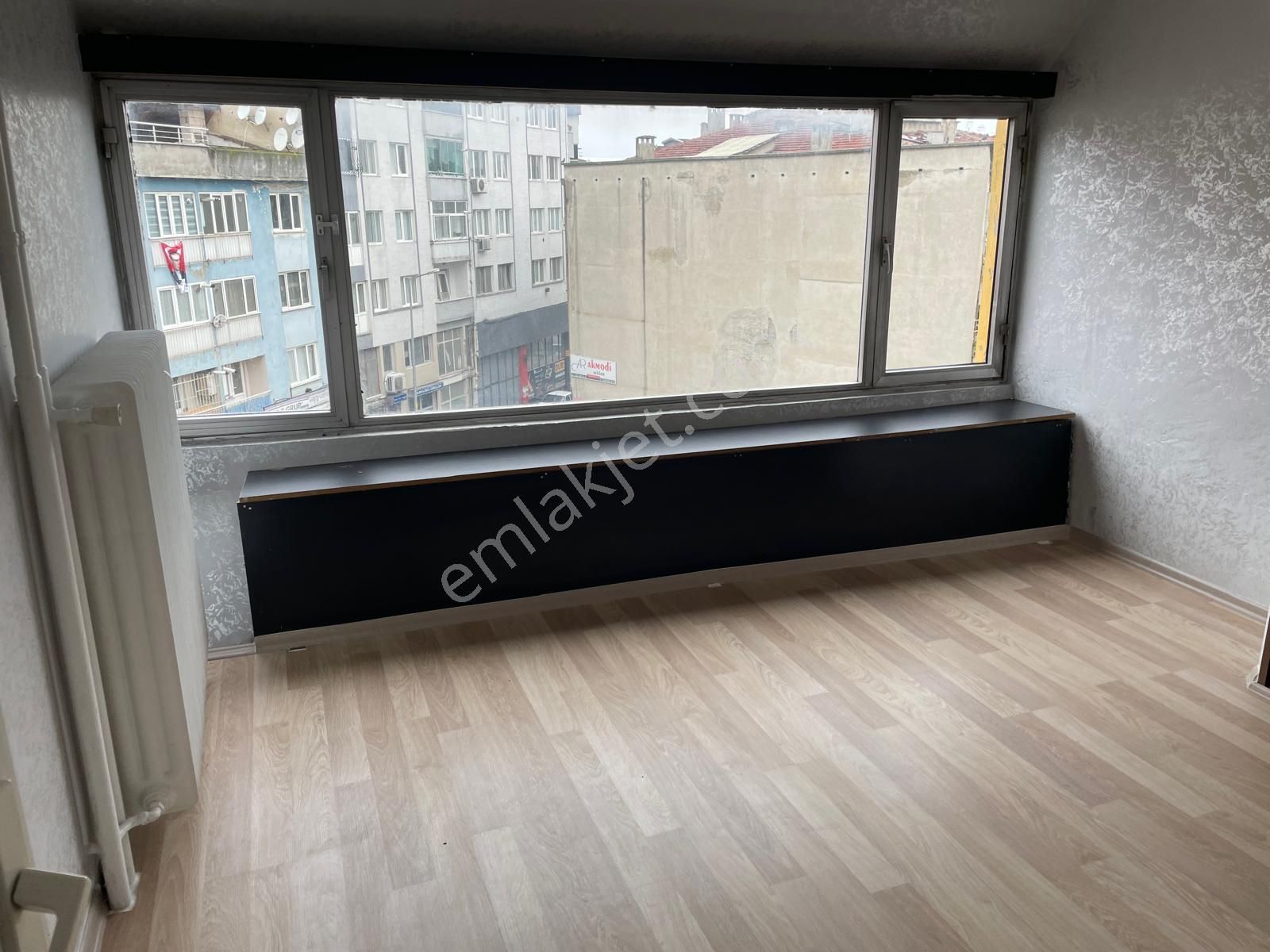 Bursa Kılıç Tan İnönü Cd Yuvam İşhanda Kiralık 25m2 Ofis İşyeri - Görsel 5