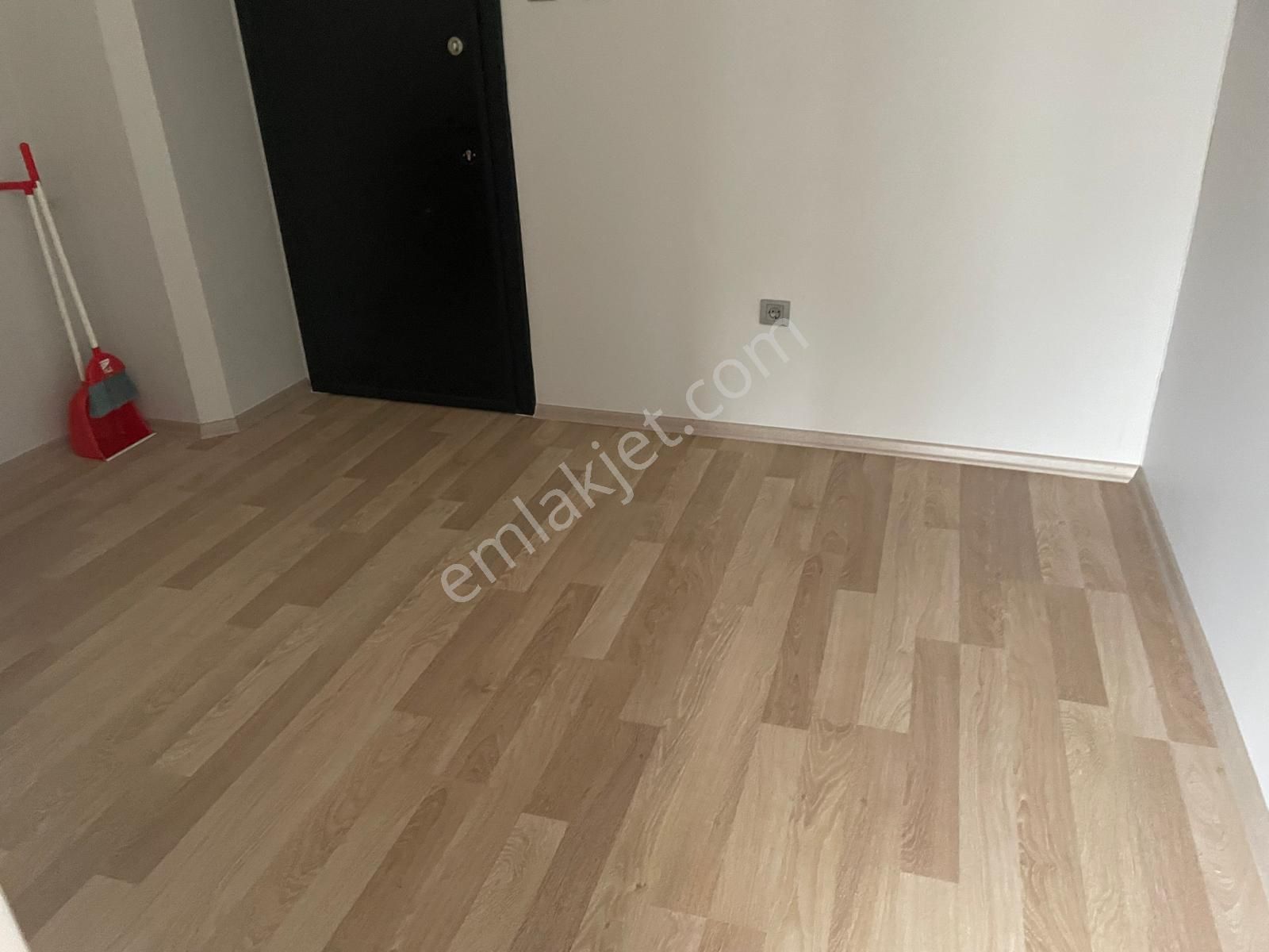 Bursa Kılıç Tan İnönü Cd Yuvam İşhanda Kiralık 25m2 Ofis İşyeri - Görsel 12