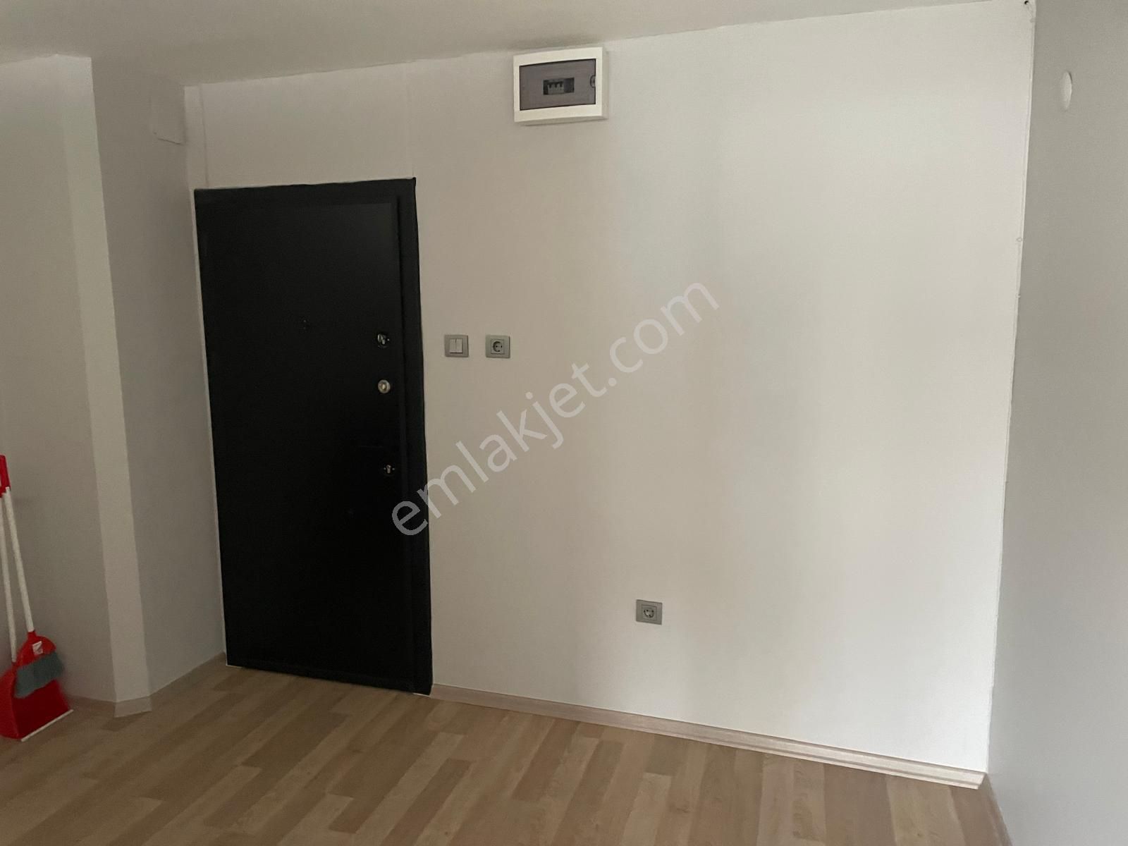 Bursa Kılıç Tan İnönü Cd Yuvam İşhanda Kiralık 25m2 Ofis İşyeri - Görsel 16