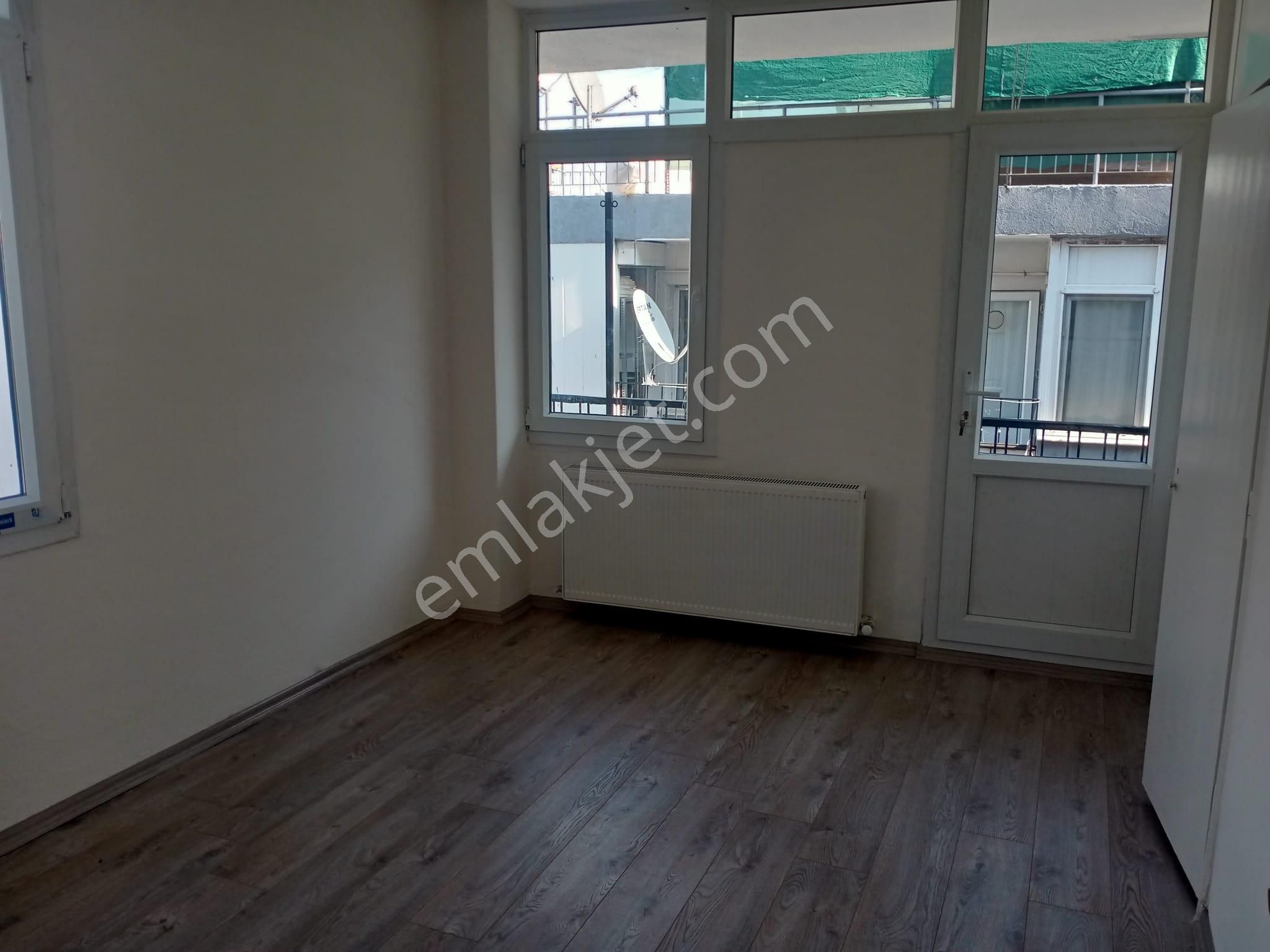 Hatay Noktada Caddeye Yakın Yenilenmiş Doğalgazlı 3+1 Kiralık Daire - Görsel 11