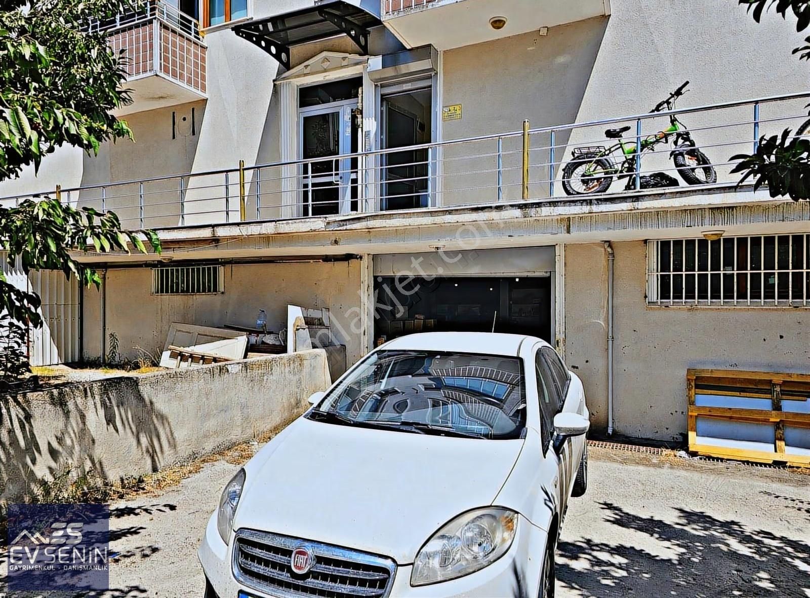 Başiskele Barbaros Mah. Millet Cd. 265 M2 Satılık Depolu İşyeri - Görsel 2