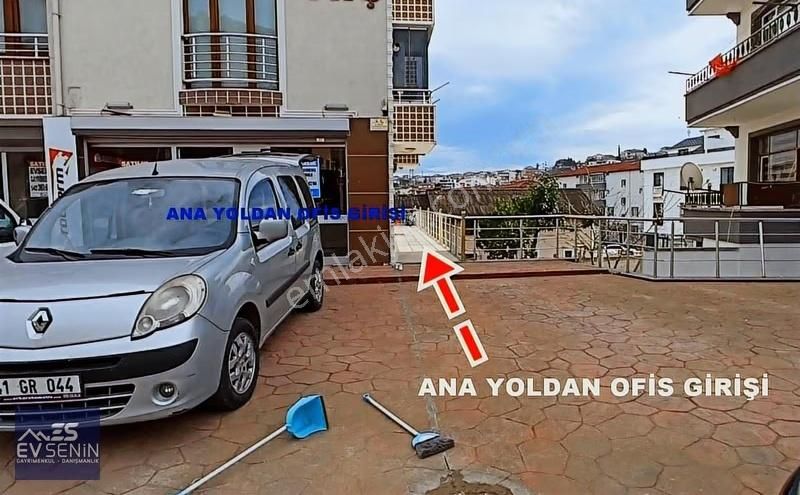Başiskele Barbaros Mah. Millet Cd. 265 M2 Satılık Depolu İşyeri - Görsel 31