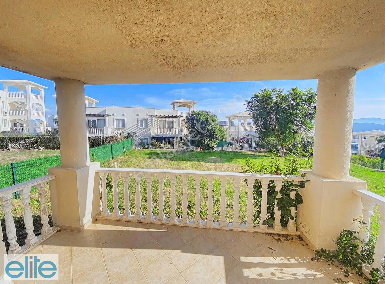 Muğla Bodrum Milas Boğaziçi Adabükü Sitesinin Geniş Bahçe Katı - Görsel 16