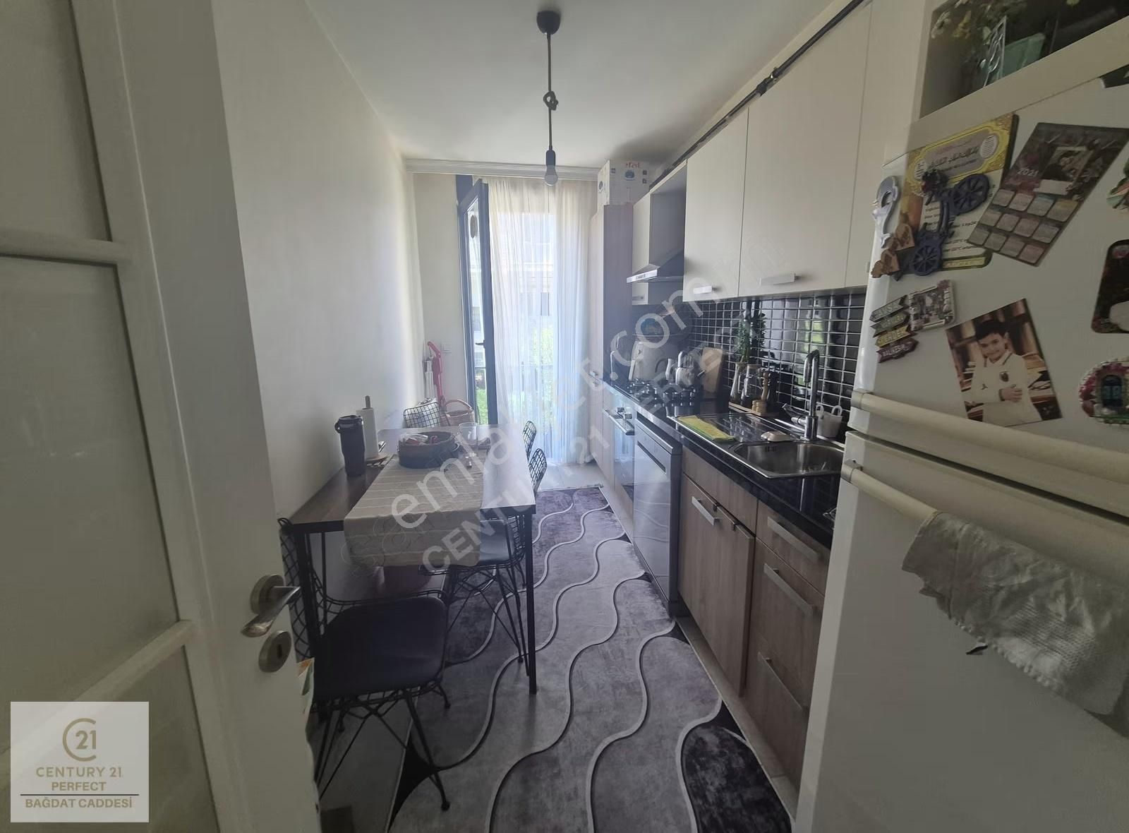 Maltepe Yalı Mah.sahile 2 Bina Mesafede Satılık 2+1 Daire - Görsel 12