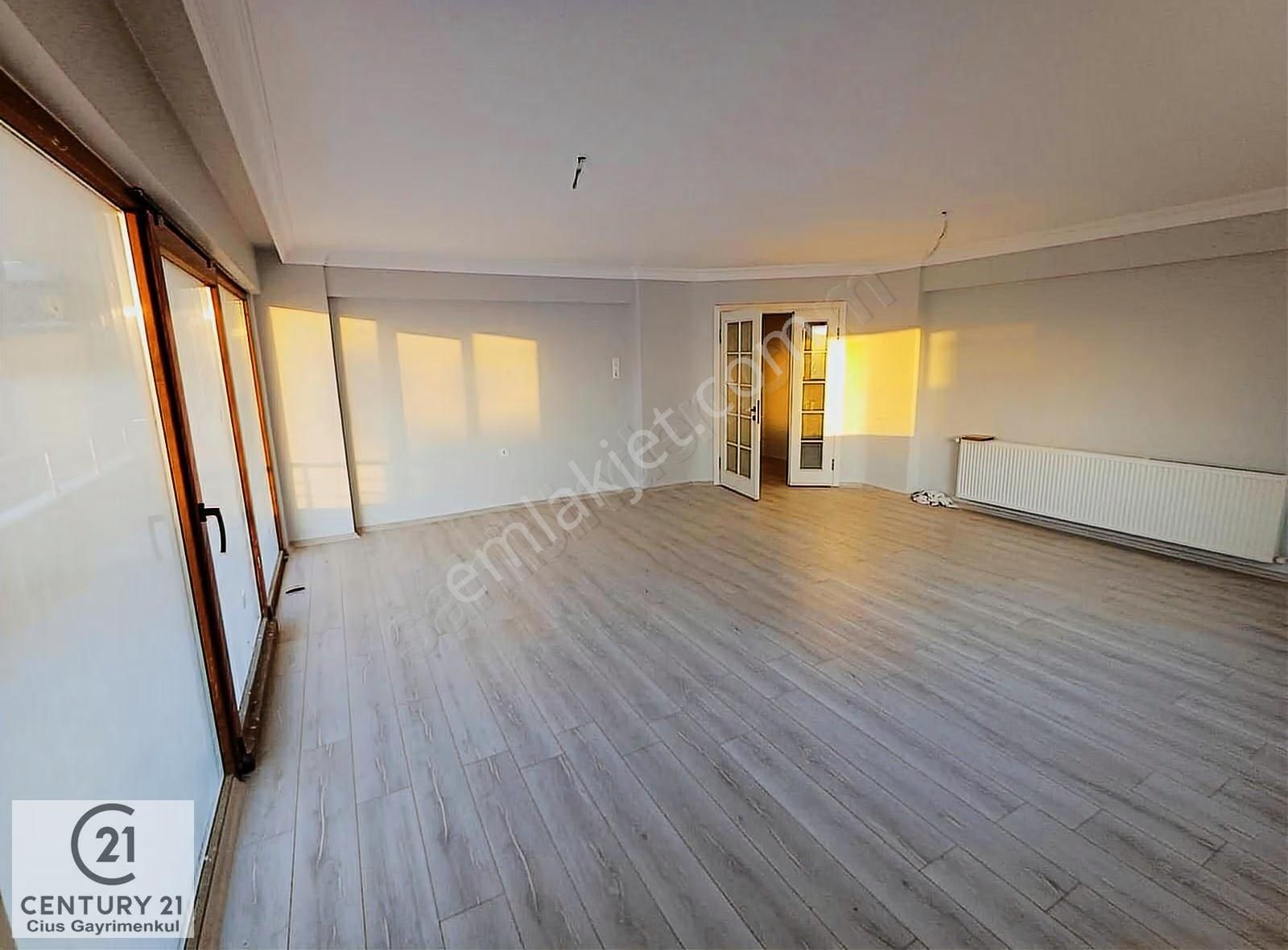 C21 Cius; Manastır Merkezde Yeni Ferah Geniş 3+1 Kiralık Daire - Görsel 25