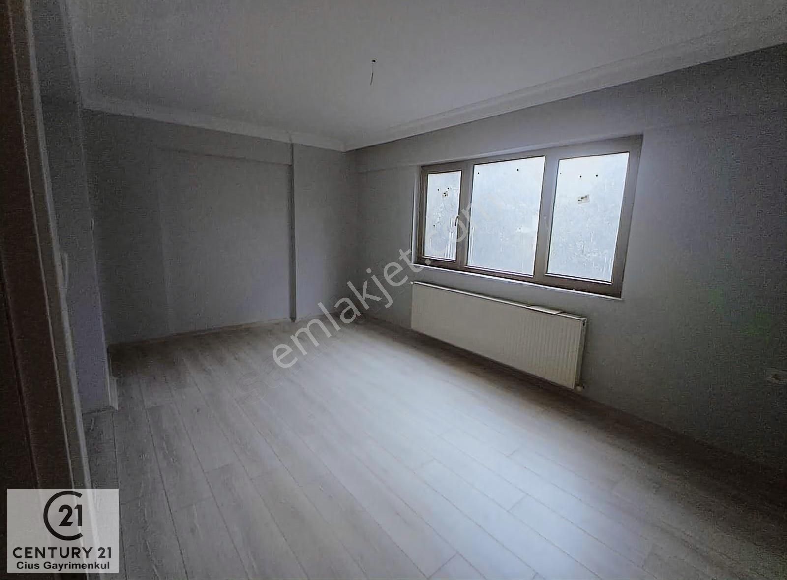 C21 Cius; Manastır Merkezde Yeni Ferah Geniş 3+1 Kiralık Daire - Görsel 2