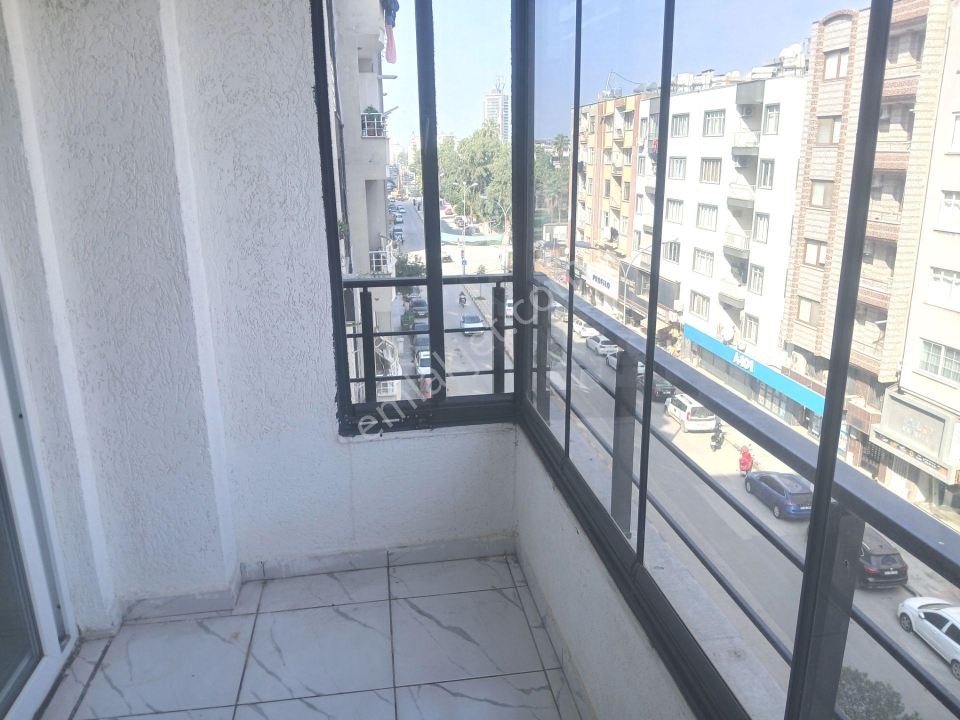 Barbaros Mahallesi İsmet İnönü Caddesinde Ana Cadde Üzeri Doğalgazlı Yeni Lüks Yapılı Satılık Daire - Görsel 22