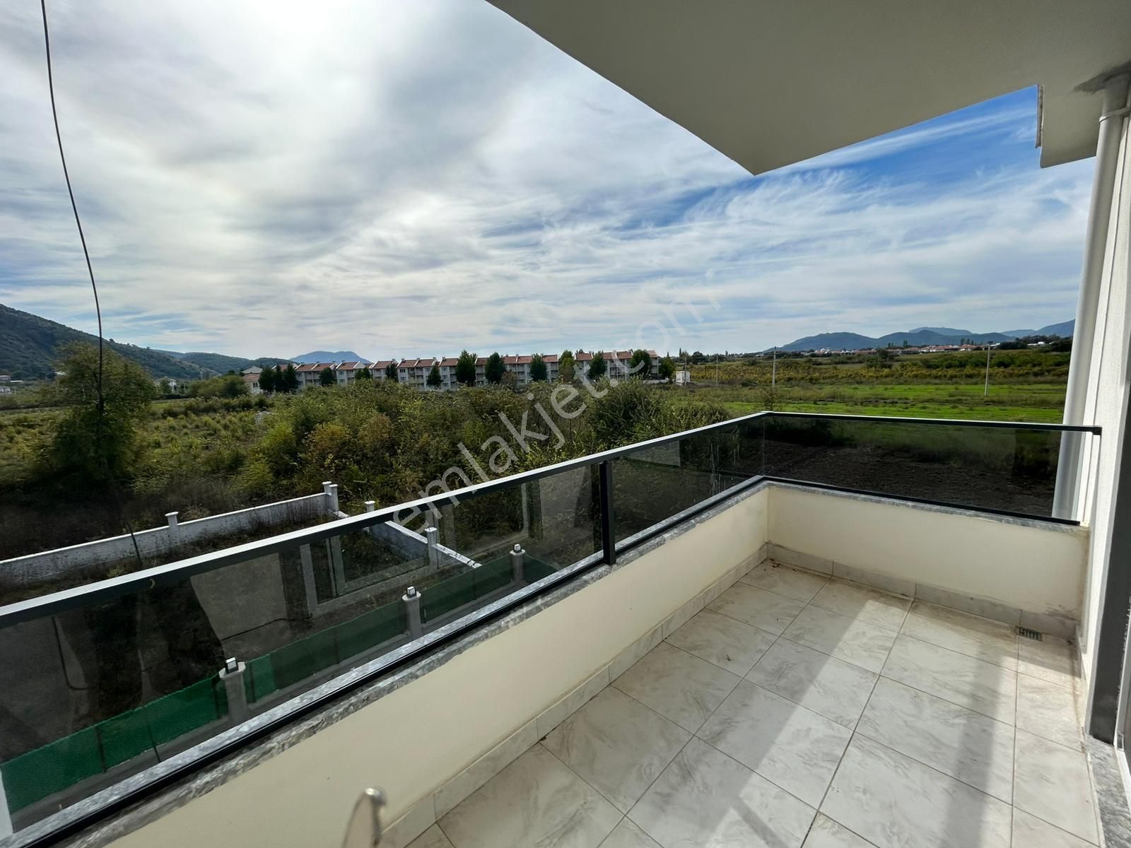 Dalaman'da Doğa Manzaralı Butik Havuzlu Sitede Satılık Daire - Görsel 4