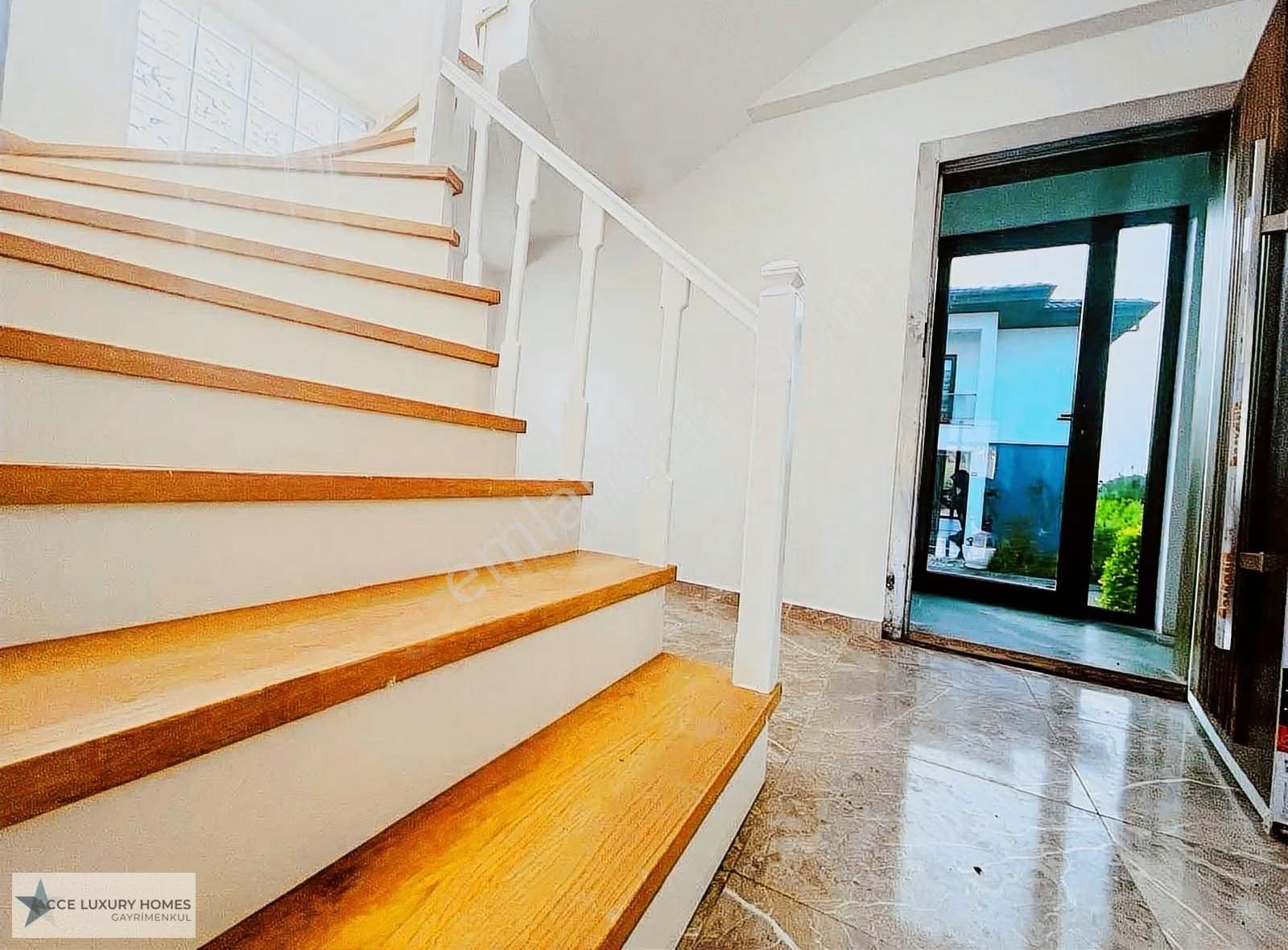 Şile Kurna'da Butik Site İçi Müstakil Havuzlu Satılık Villa - Görsel 3