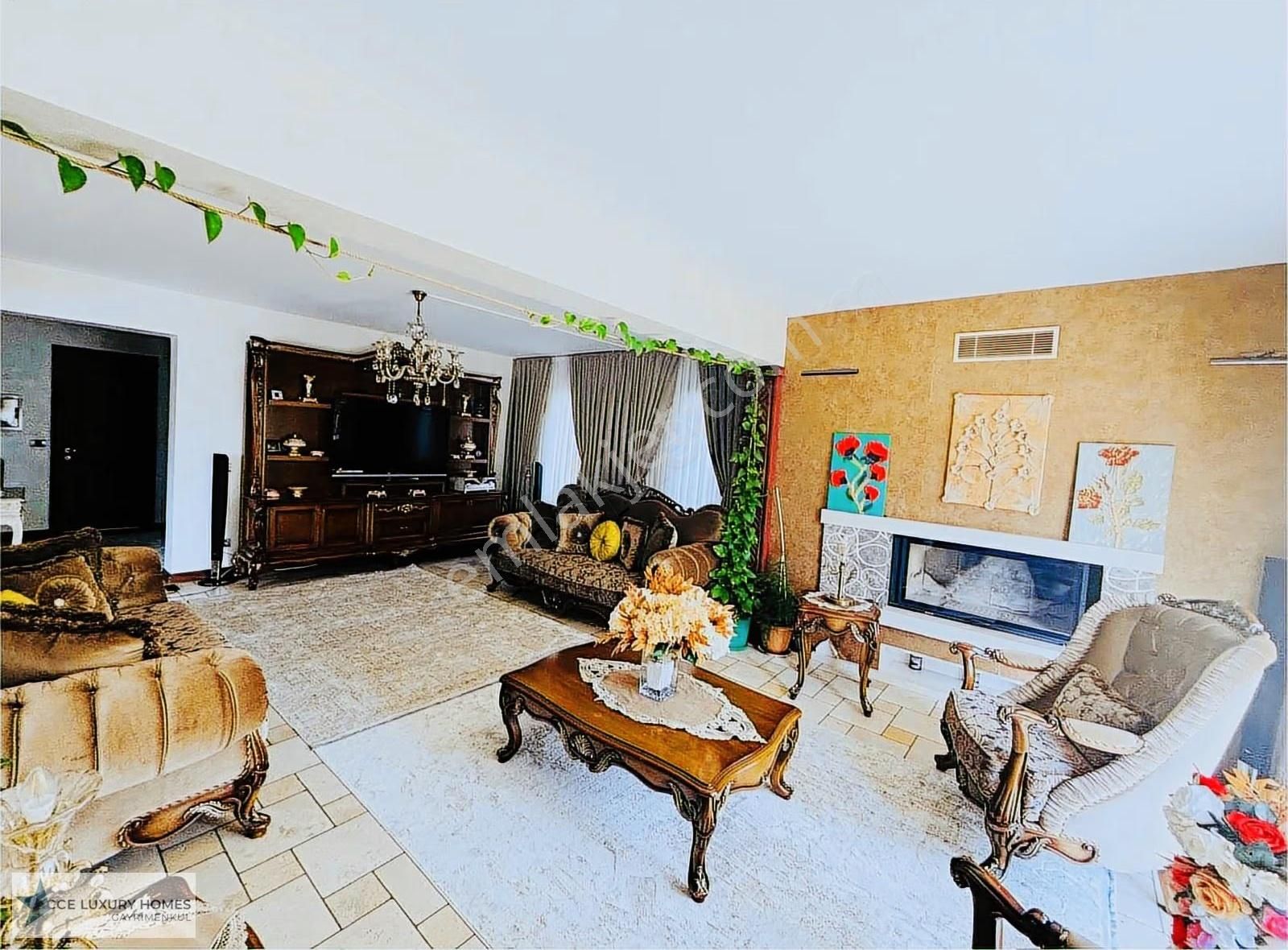 Beykoz Yavuz Selimde Lüks 2 Villa Havuzlu 360° Manzaralı - Görsel 13