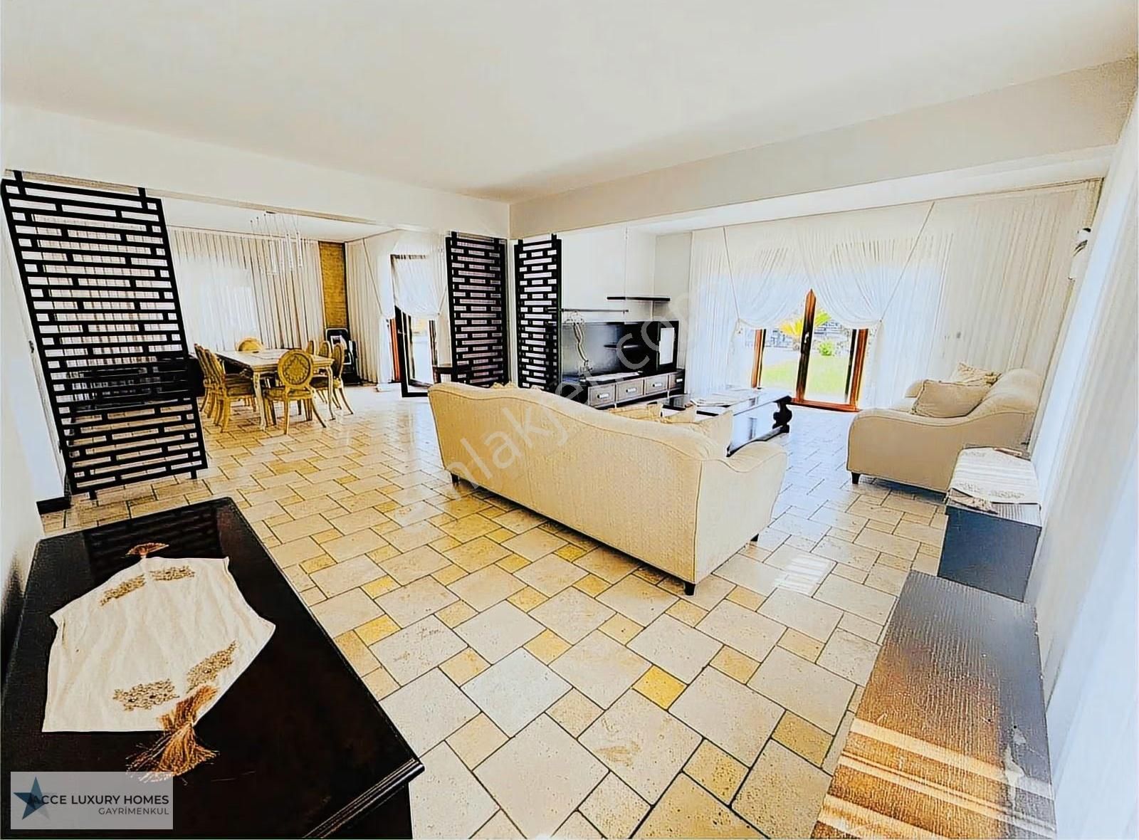 Beykoz Yavuz Selimde Lüks 2 Villa Havuzlu 360° Manzaralı - Görsel 31