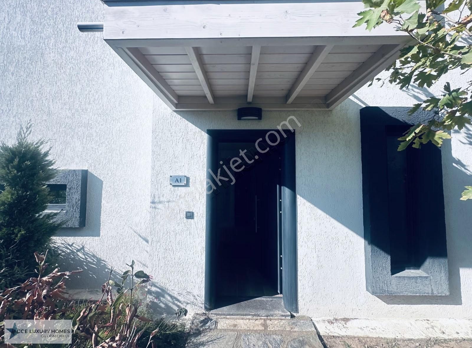 Bodrum Merkezde, 2+1 Bahçe Katı, Butik Sitede Daire - Görsel 19