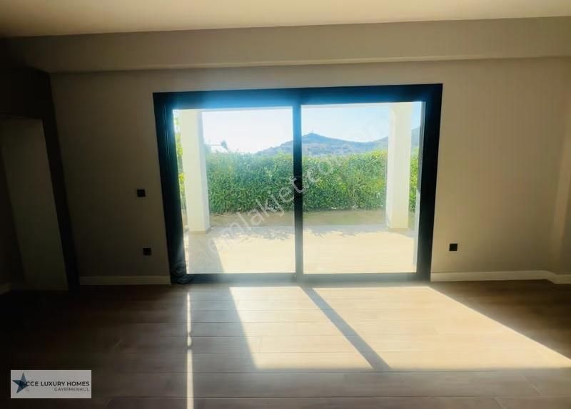 Bodrum Merkezde, 2+1 Bahçe Katı, Butik Sitede Daire - Görsel 26