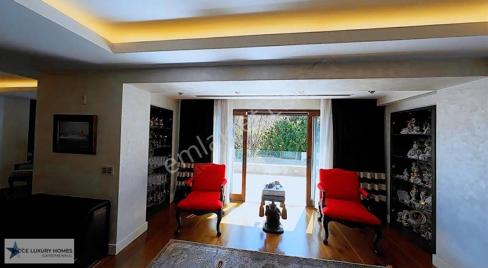 Levazım Yazgülü Sokağında Bahçeli, Müstakil Villa! - Görsel 4