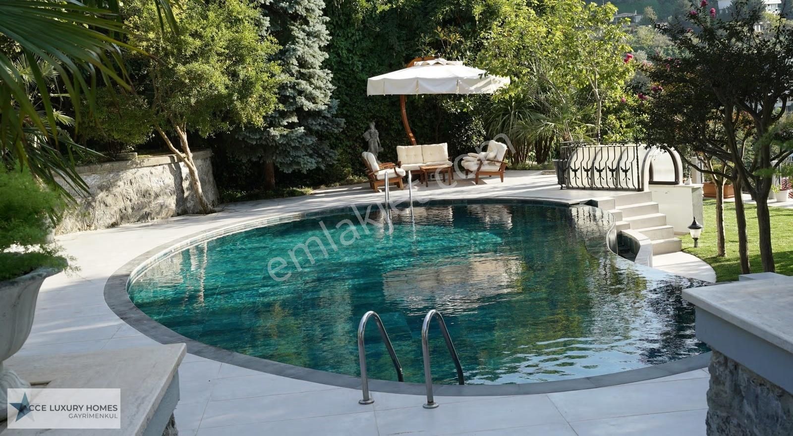 *tek Yetkili* Acarkent'te Yüksek Konumlu Geniş Bahçeli Villa - Görsel 5