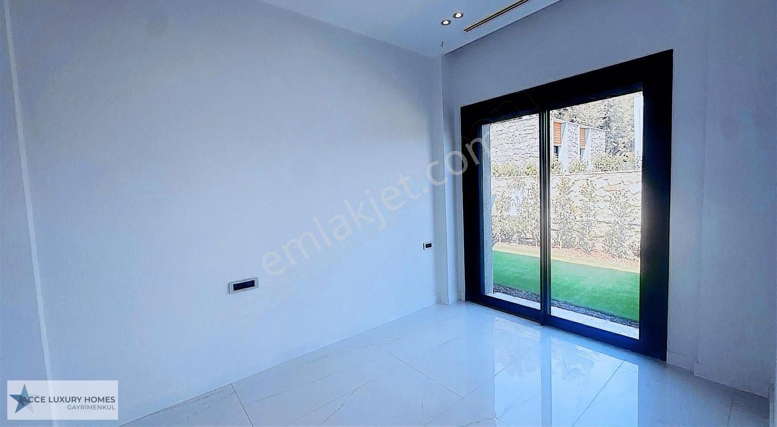 Gümüşlükte Deniz Manzaralı, 1 Dönüm Arsa Üzerinde Site İçi Villa - Görsel 27