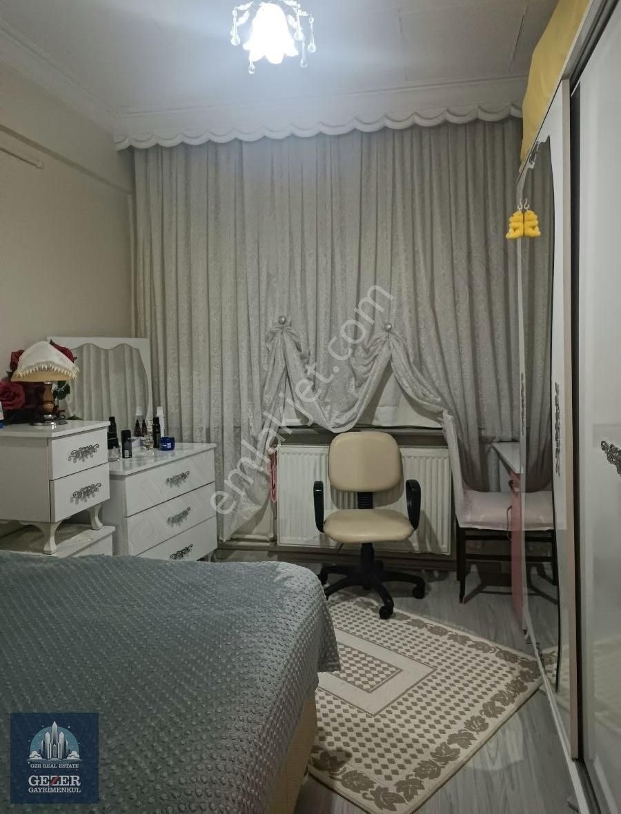 Satılık Küçükköy Merkezde Eşyalı 1+1 Daire - Görsel 7