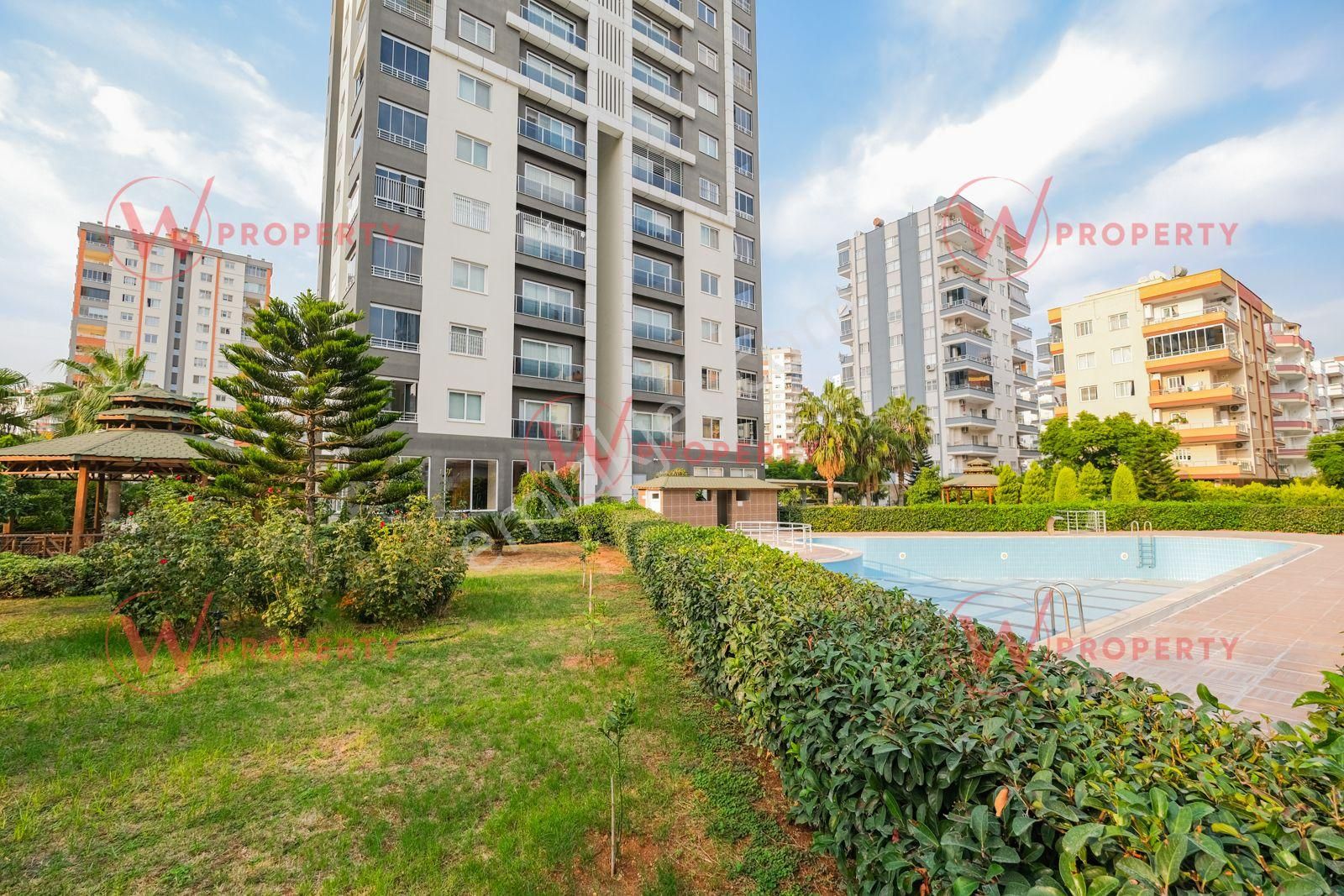 W Property'den Merkez Mah.'de Kış Bahçeli Kiralık 5+1