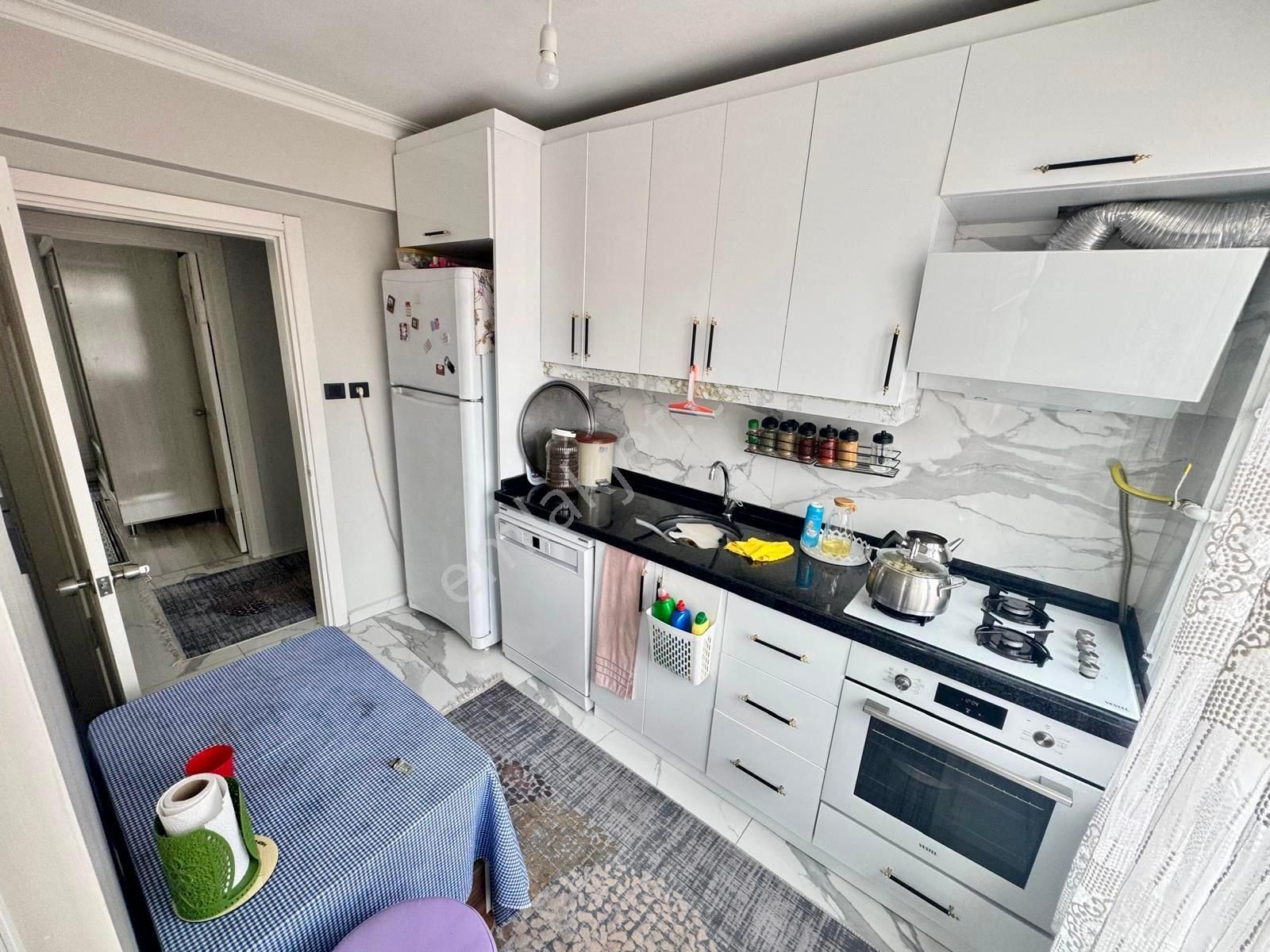 Lale Yapı'dan İ.paşa Mah 2+1 95m² Satılık Masrafszı Caddeye Yakın Ara Kat Daire - Görsel 8