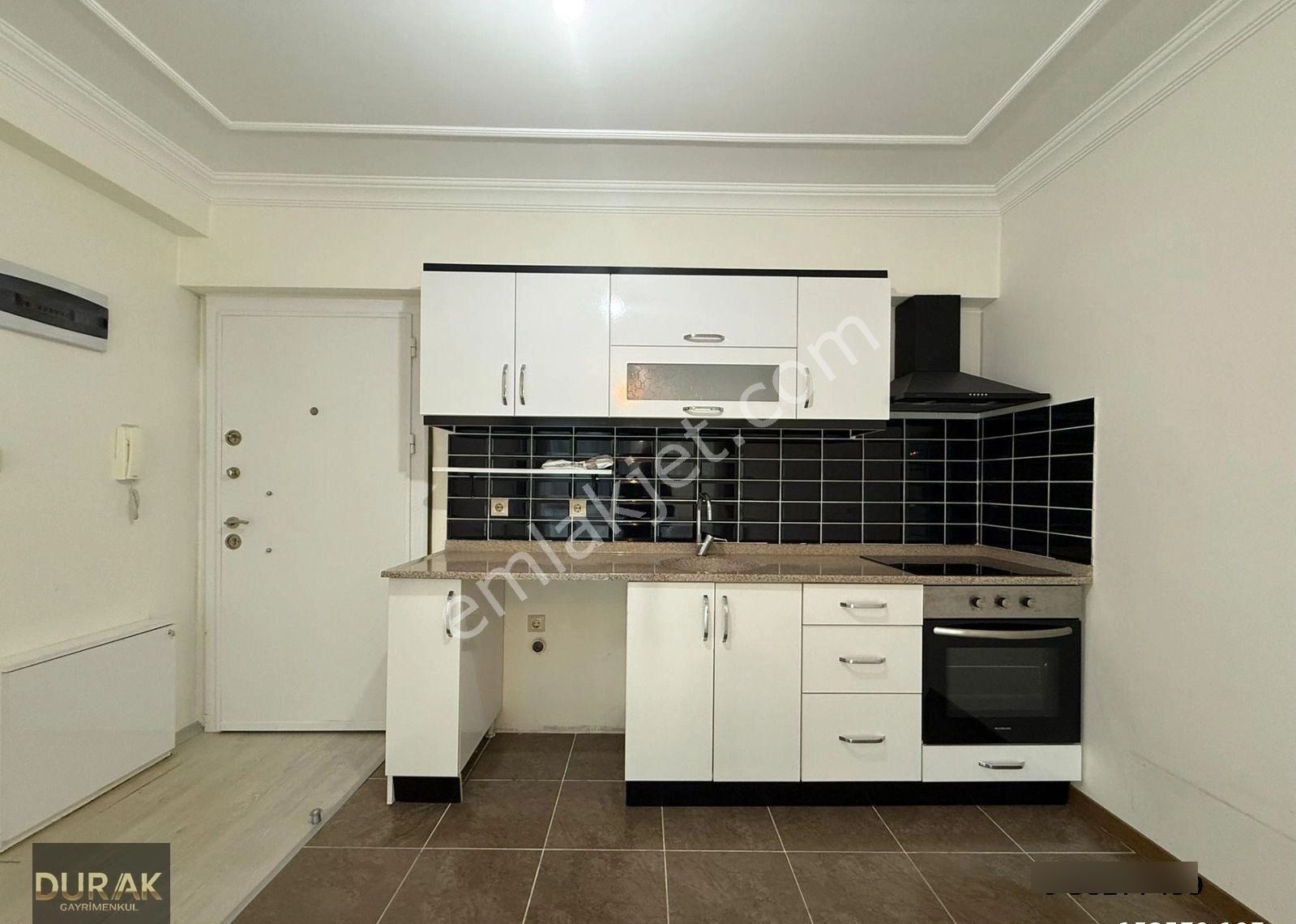 Fly Salmia Sitesi'de 1+1 Havuzlu Metrobüse Yakın Kiralık Arakat - Görsel 10