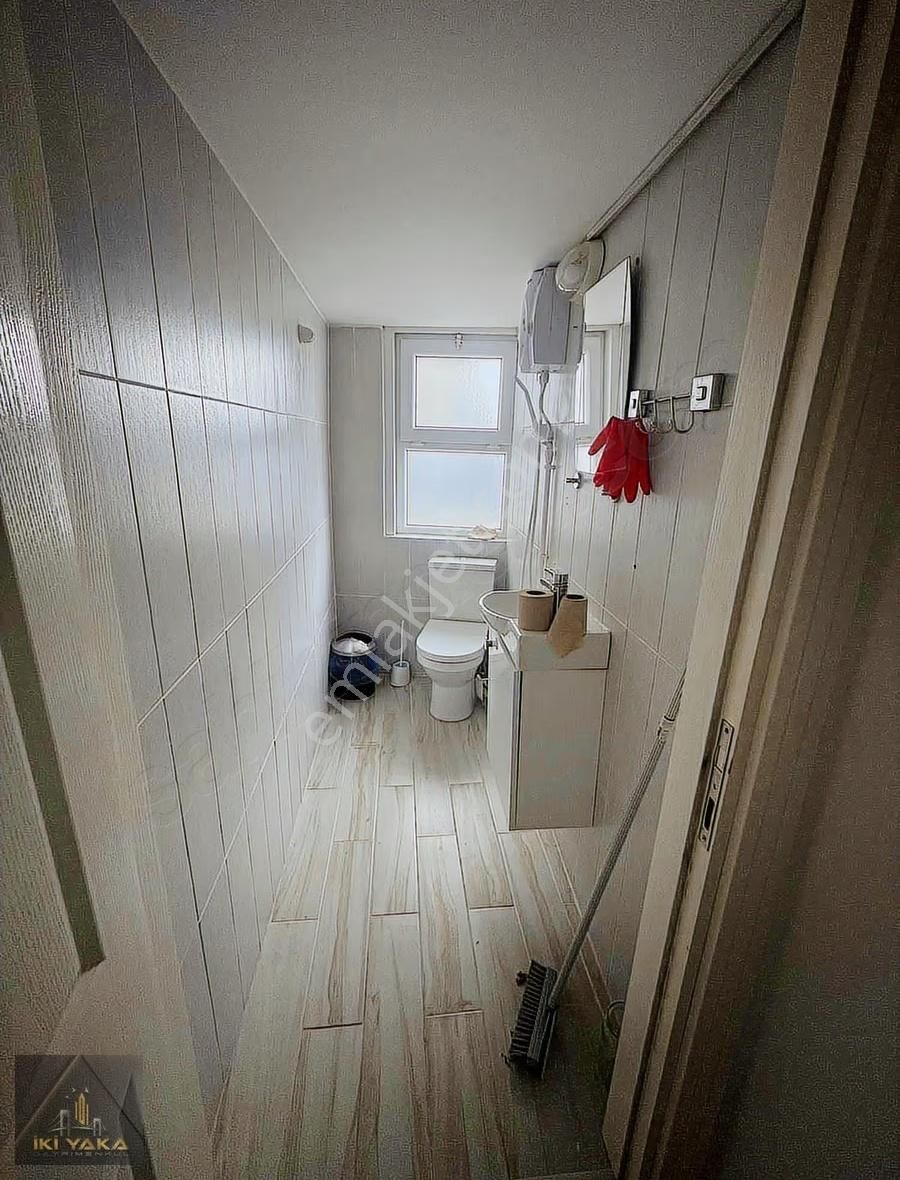 İkiyaka' Dan Kuzguncuğun En İşlek Yerinde İşyerine Uygun 1+1 - Görsel 15