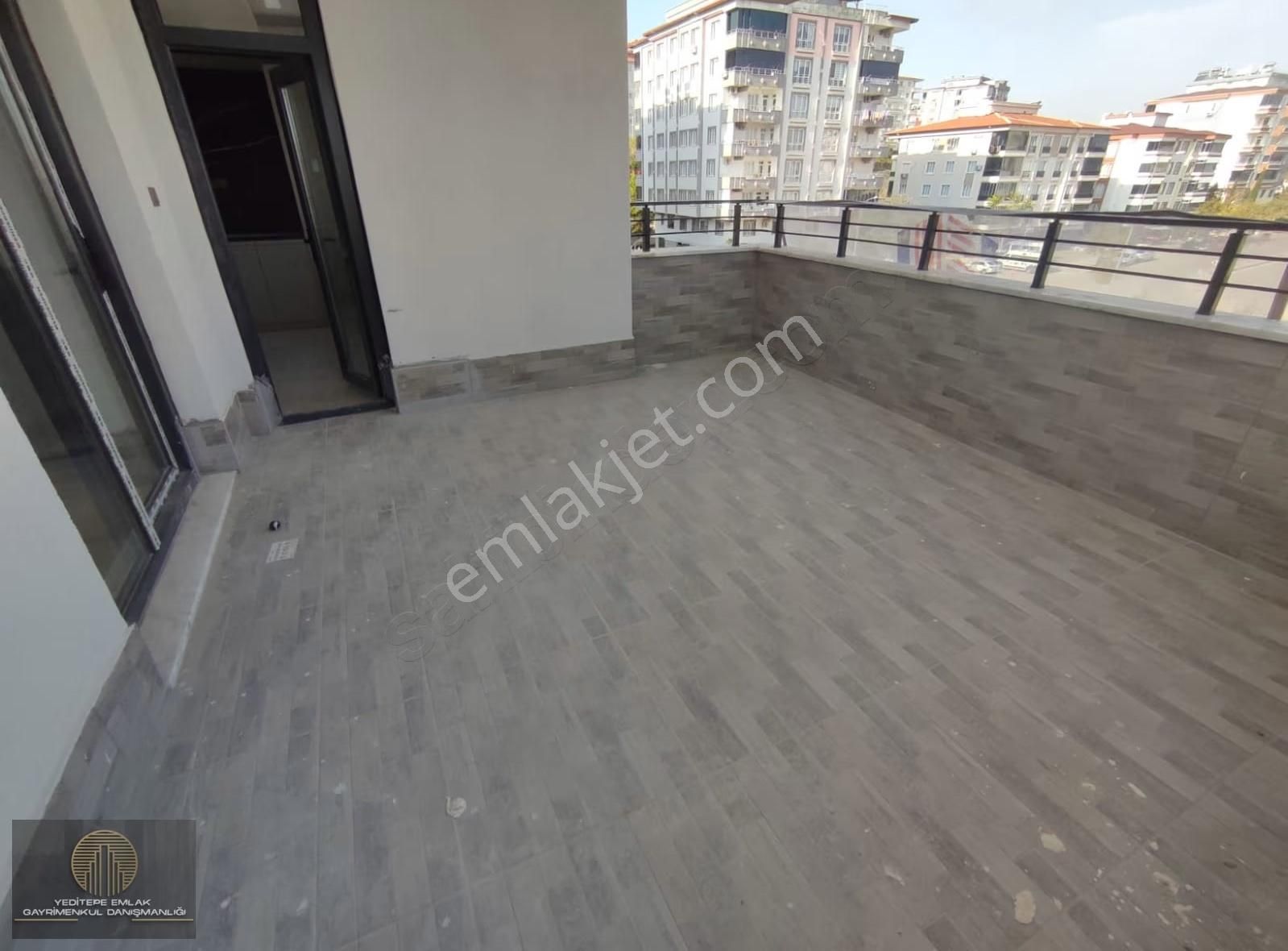 Yeditepe Emlak'tan Su Yolu Caddesi Yakını 2,5+1 Sıfır Daire - Görsel 12