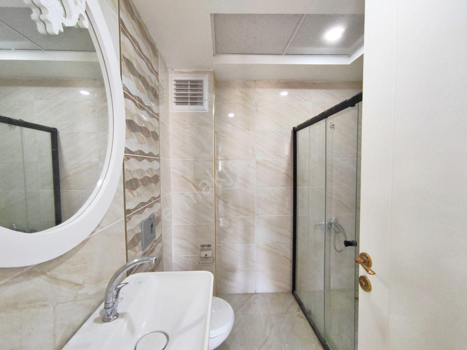 Fıstıklık'ta Ferah Ebeveyn Banyolu Masrafsız Bakımlı 3+1 Daire - Görsel 20