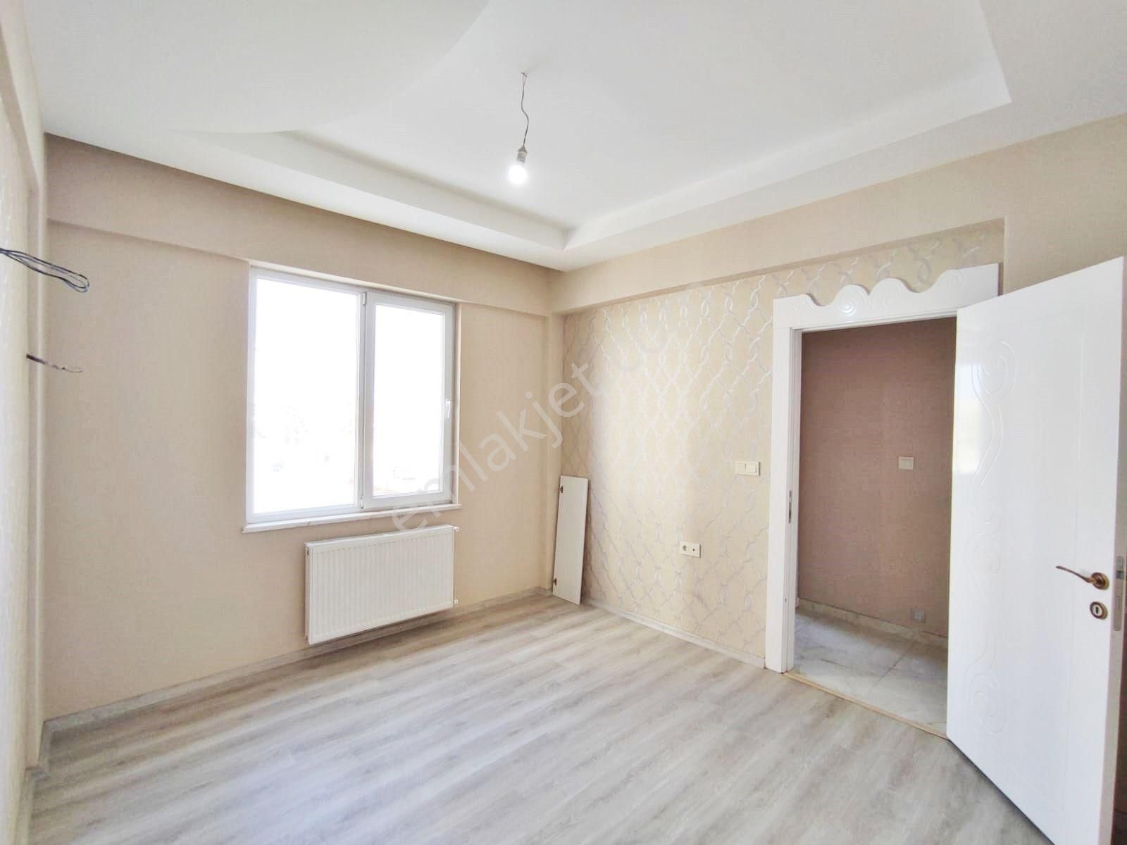 Fıstıklık'ta Ferah Ebeveyn Banyolu Masrafsız Bakımlı 3+1 Daire - Görsel 16