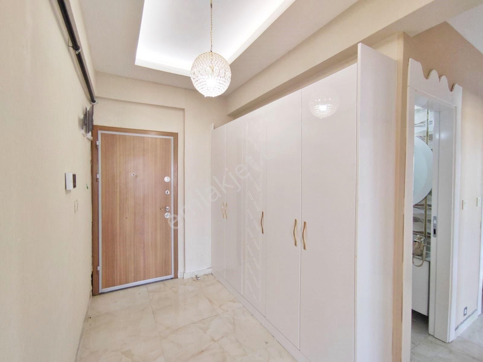 Fıstıklık'ta Ferah Ebeveyn Banyolu Masrafsız Bakımlı 3+1 Daire - Görsel 24