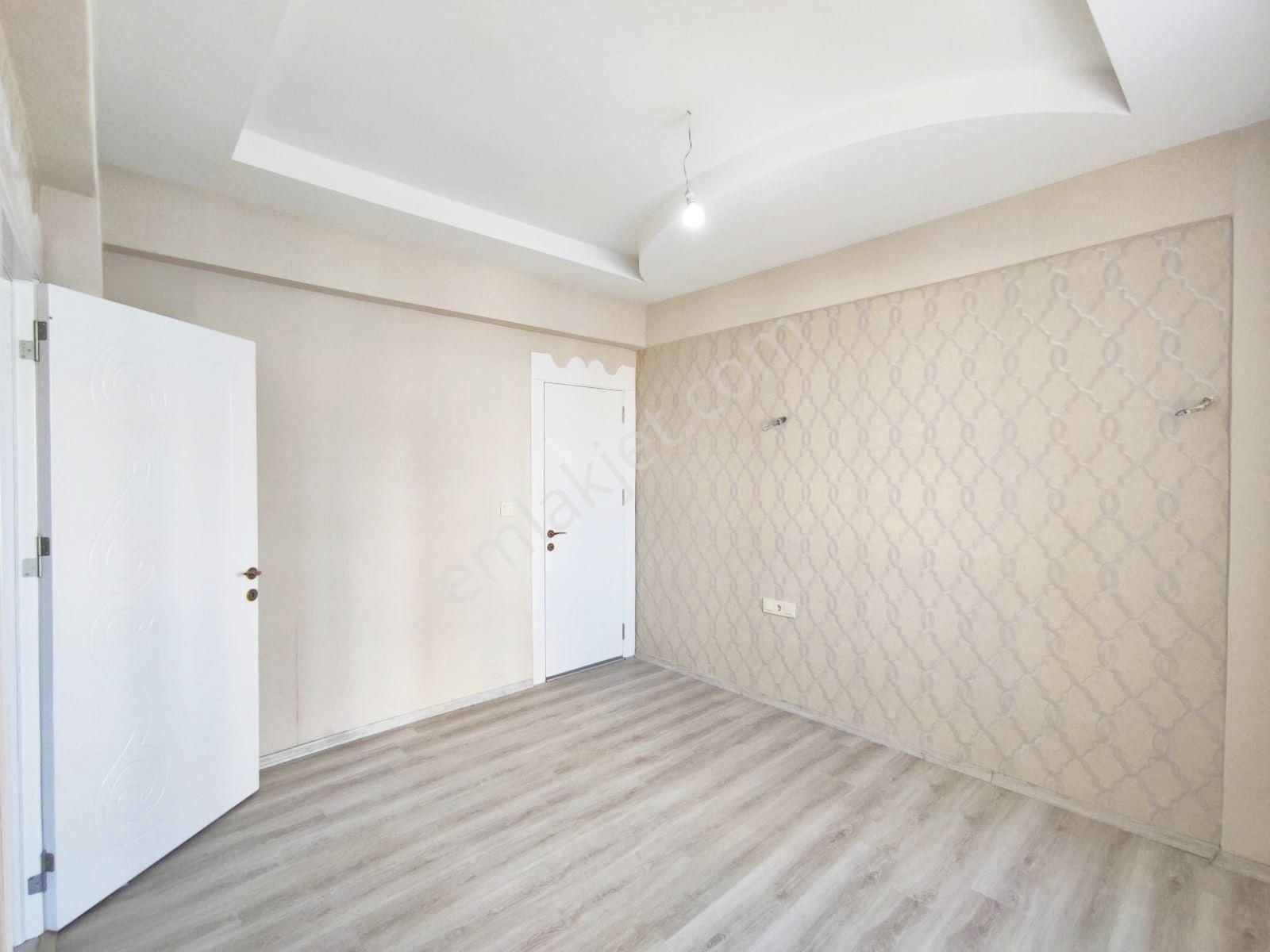 Fıstıklık'ta Ferah Ebeveyn Banyolu Masrafsız Bakımlı 3+1 Daire - Görsel 14