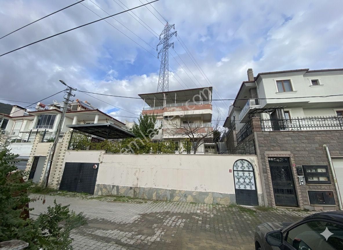 Cb King Den Altınolukda Deniz Manzaralı Satılık Teras Kat Daire - Görsel 2
