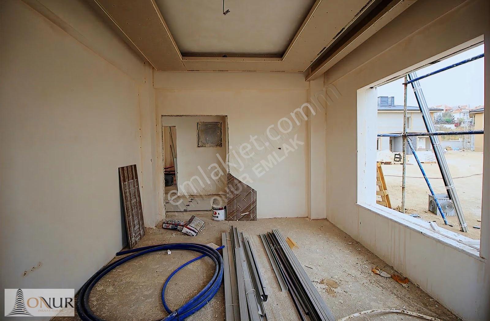 Onur Emlak Erenköy Mah.site İçi 5+1 Takaslı/vadeli Satılık Villa - Görsel 3