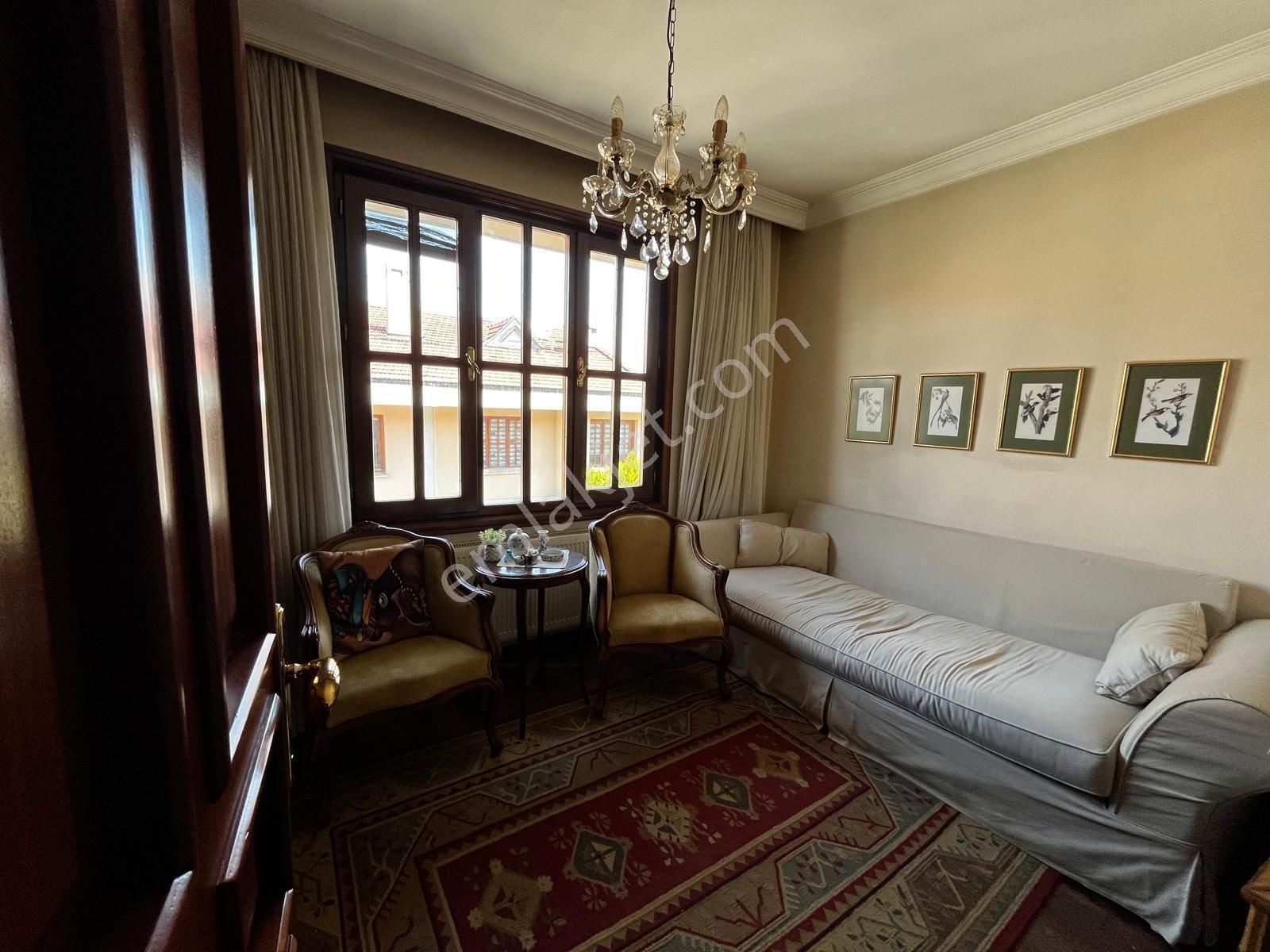 Seçkinev Konaklarında Satılık 6+2 Villa - Görsel 8