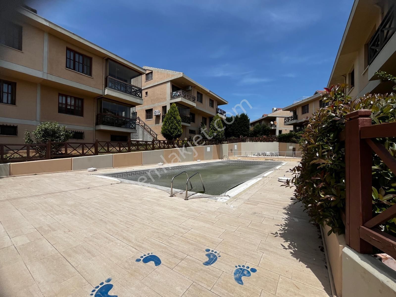 Seçkinev Konaklarında Satılık 6+2 Villa - Görsel 3