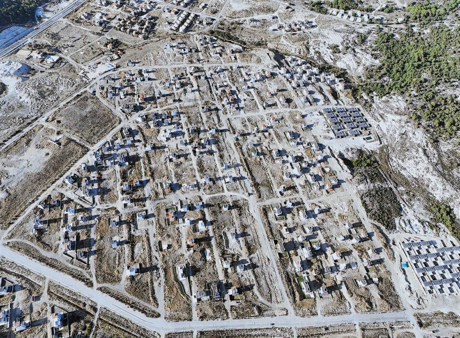 Mordogan Kamukentte 270 M2 2.5 Kat Dublex Vılla Imarlı Arsa - Görsel 30