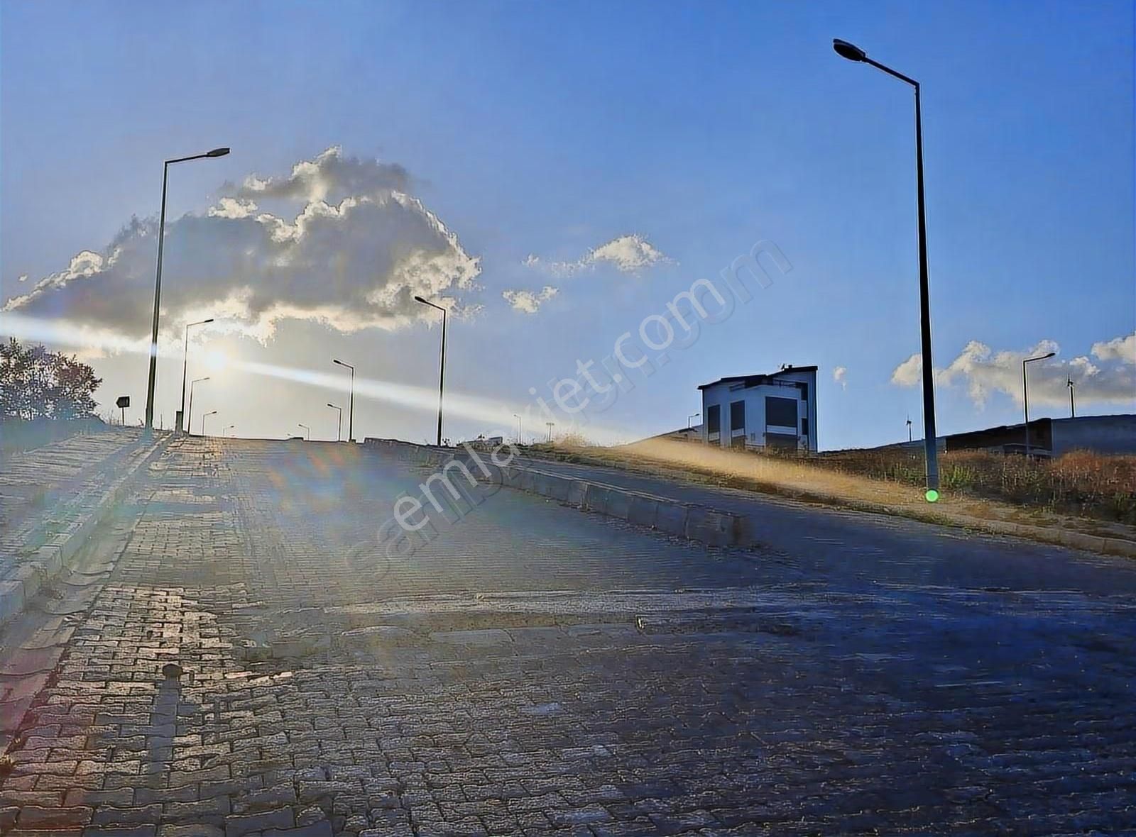 Mordogan Kamukentte 270 M2 2.5 Kat Dublex Vılla Imarlı Arsa - Görsel 24