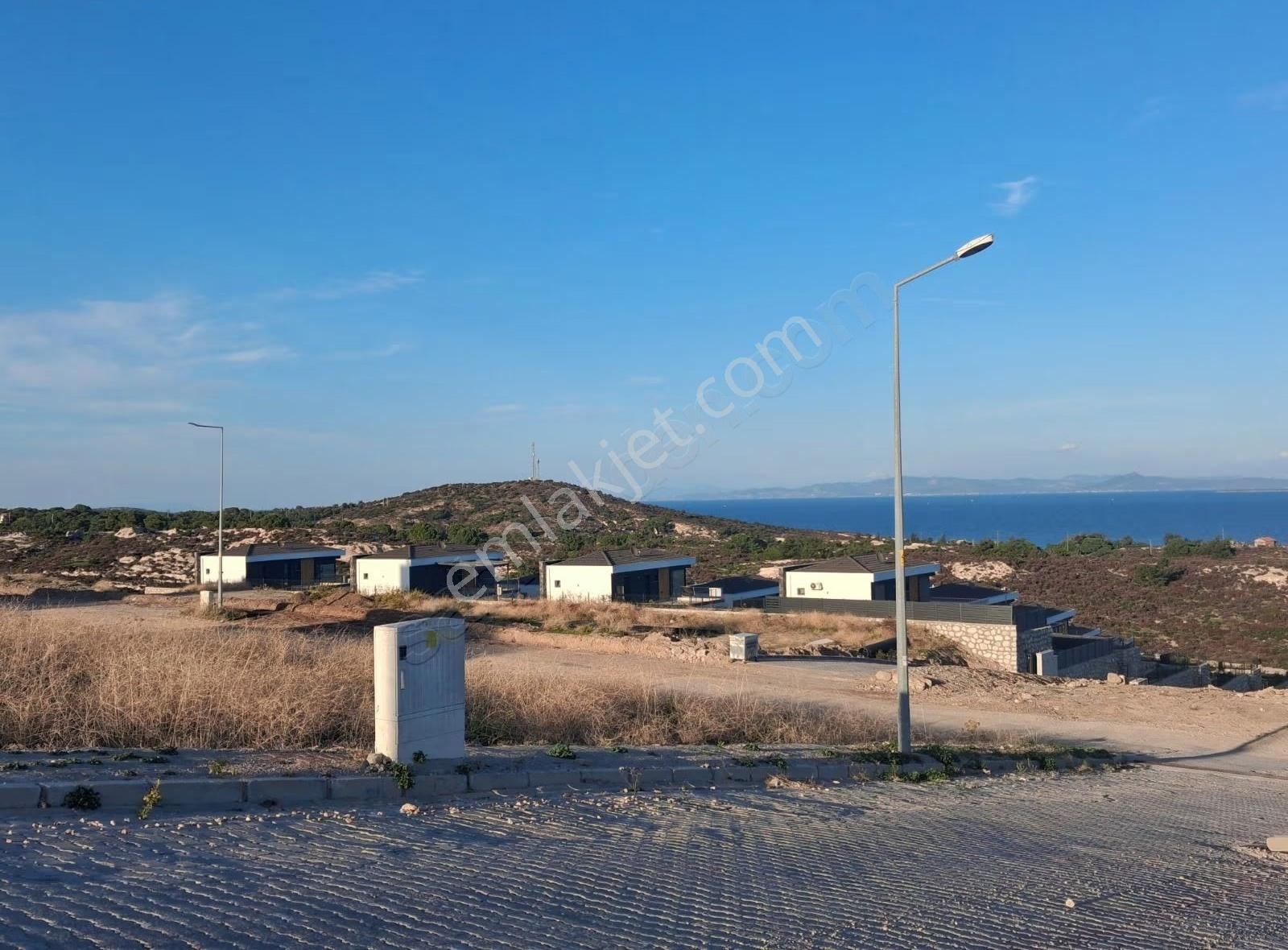 Mordogan Kamukentte 270 M2 2.5 Kat Dublex Vılla Imarlı Arsa - Görsel 12