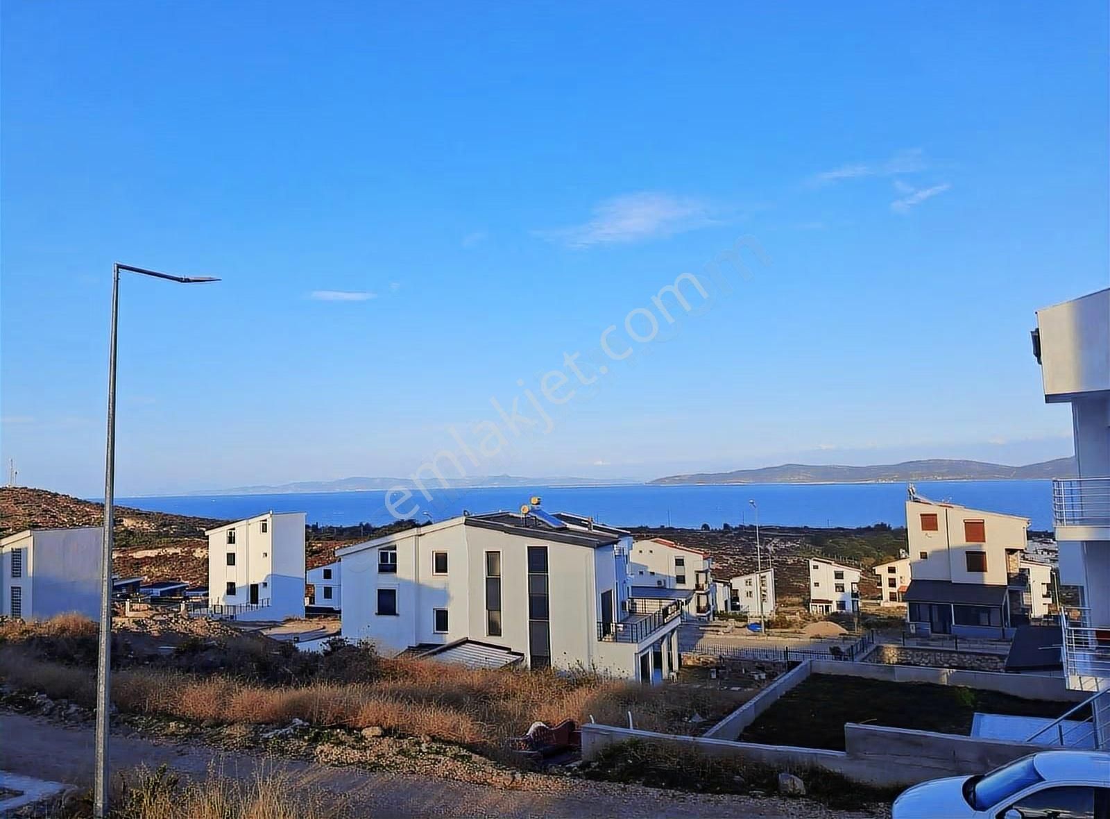 Mordogan Kamukentte 270 M2 2.5 Kat Dublex Vılla Imarlı Arsa - Görsel 11