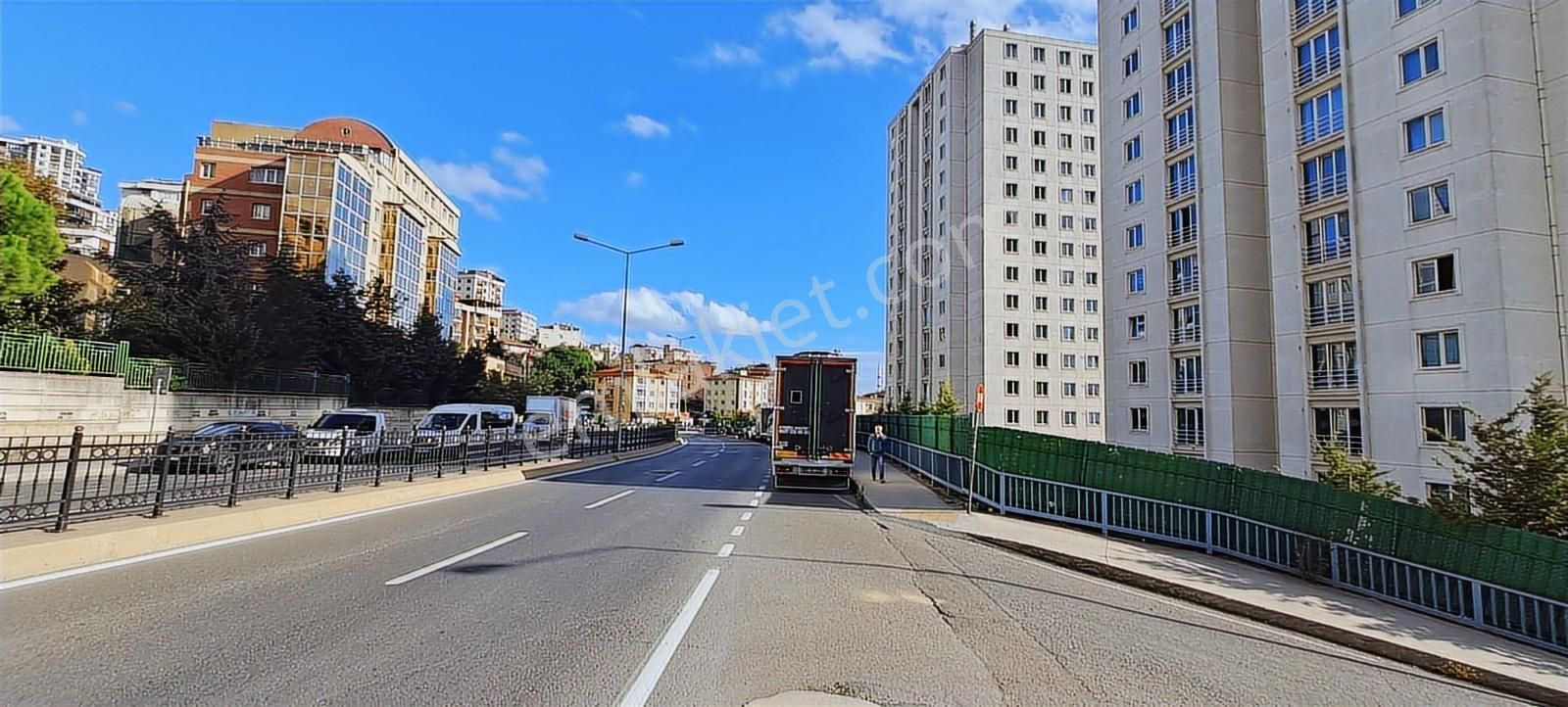 Yakacık Panorama Towers Site İçi Satılık 1+1 Daire - Görsel 12
